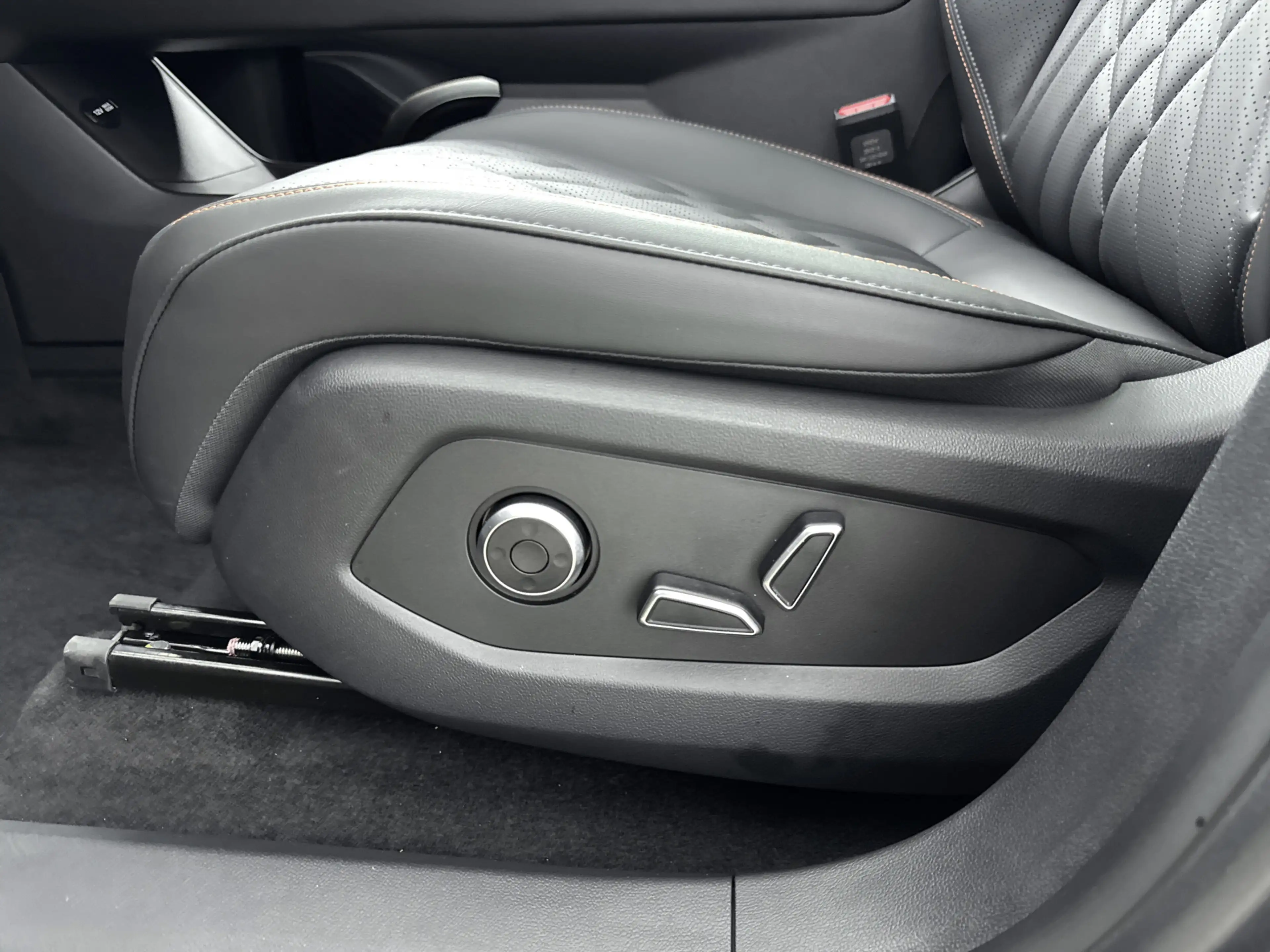 Changan Deepal S07 - Max 79.97 kWh // TREKHAAK // WLTP 475KM // NIEUW — photo 15