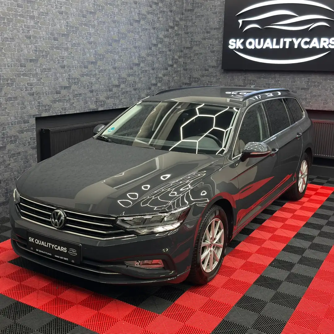 Volkswagen Passat 2.0 TDI BMT/Start-Stopp Business (EURO 6d-T Grau - 2
