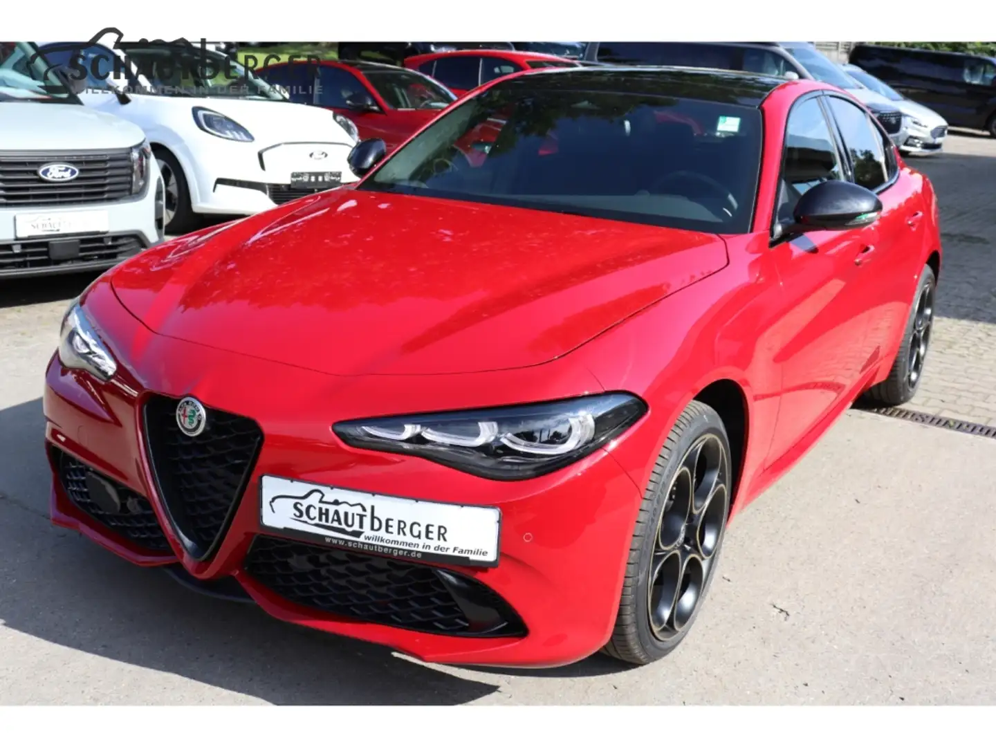 Alfa Romeo Giulia Intensa Q4 2.0 Turbo 16V EU6e AD Panorama Navi Led Rot - 2