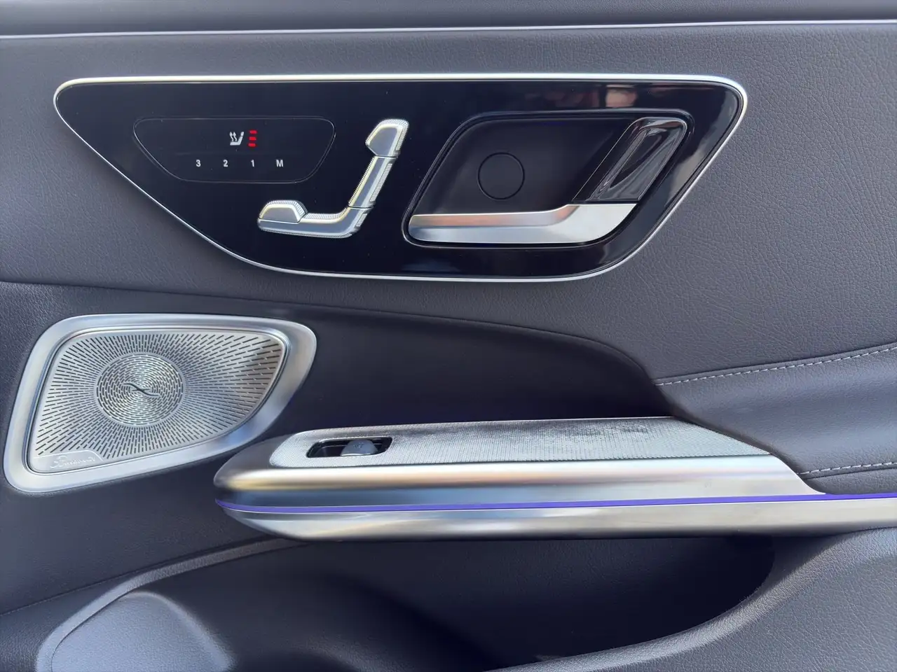 Mercedes-Benz CLE 220 d Coupé AMG DigLight AHK 360° MEMORY 15