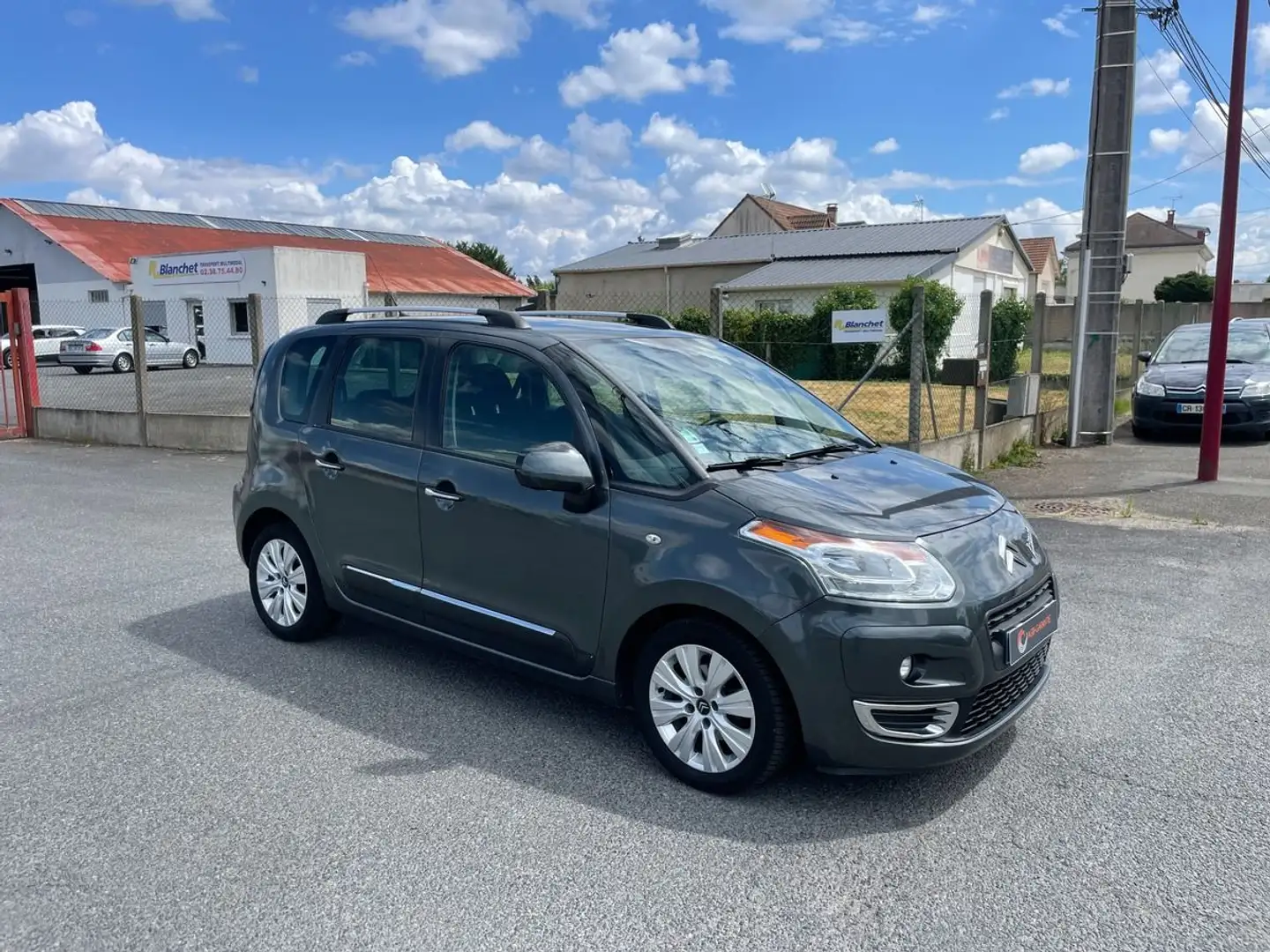 Citroen C3 Picasso 1.6 hdi 92 cv garantie 12 mois Gris - 2
