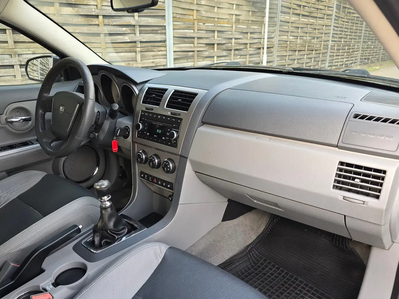 Dodge Avenger SE Kein Pickerl – Bild 18