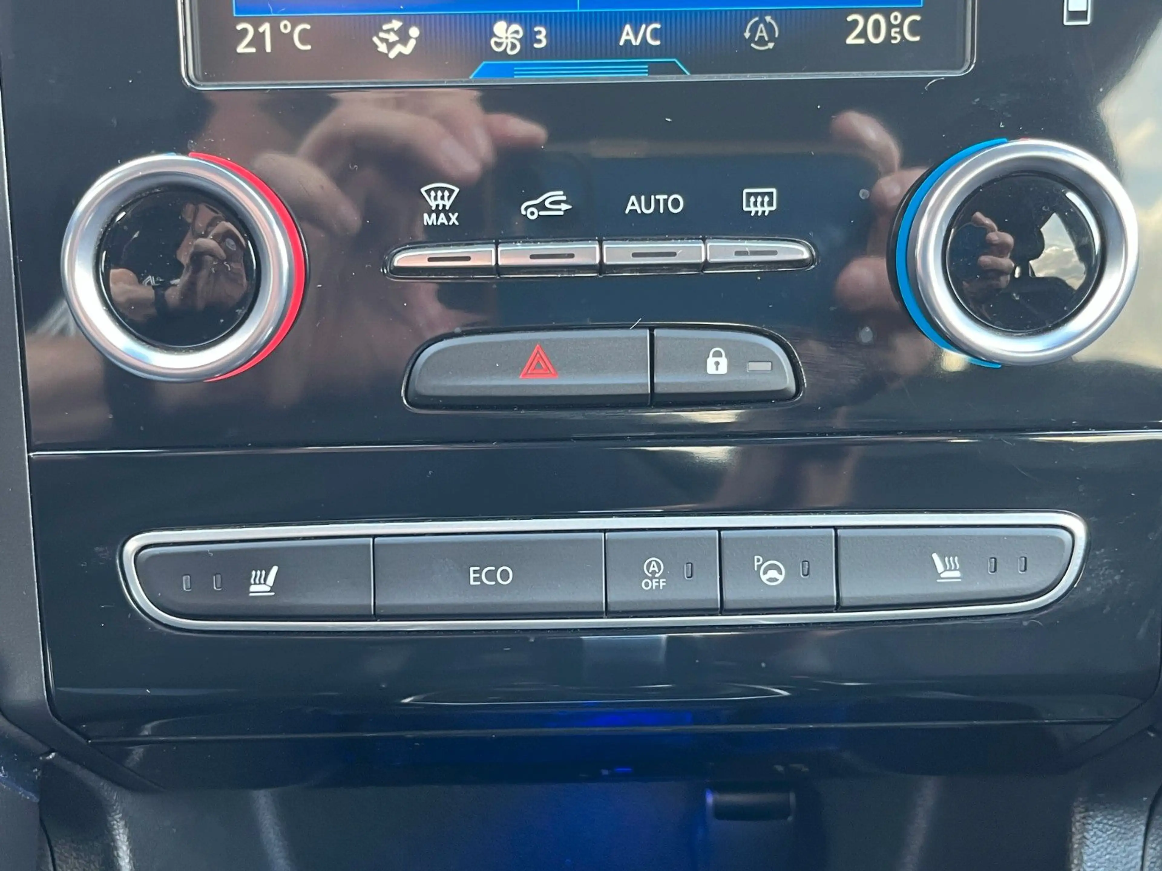 Renault Koleos Limited 4x4 (SHZ, AHK, KLIMA, PDC) — photo 12