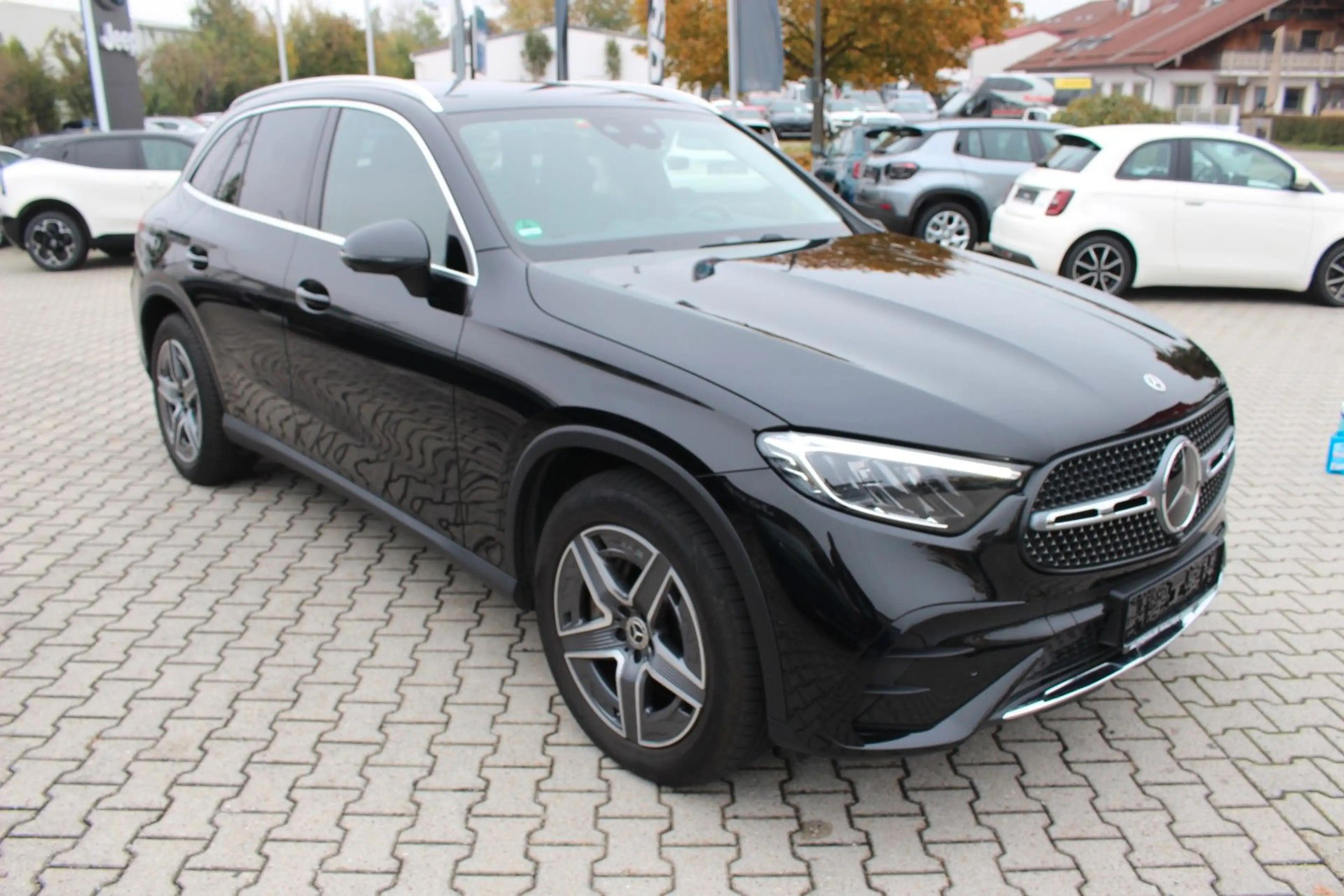 Mercedes-Benz GLC 200 d 4Matic Edition AMG Line 360°KAMERA — photo 3