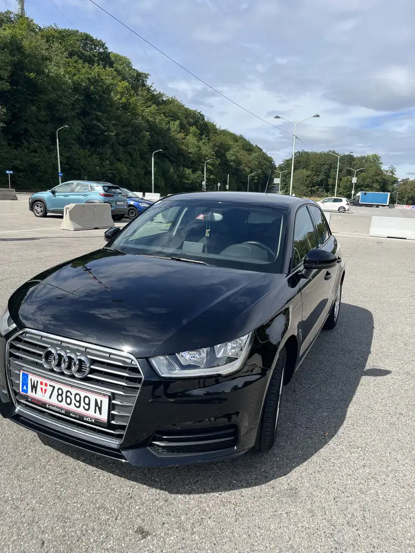 Audi A1 SB 1,0 TFSI - 1