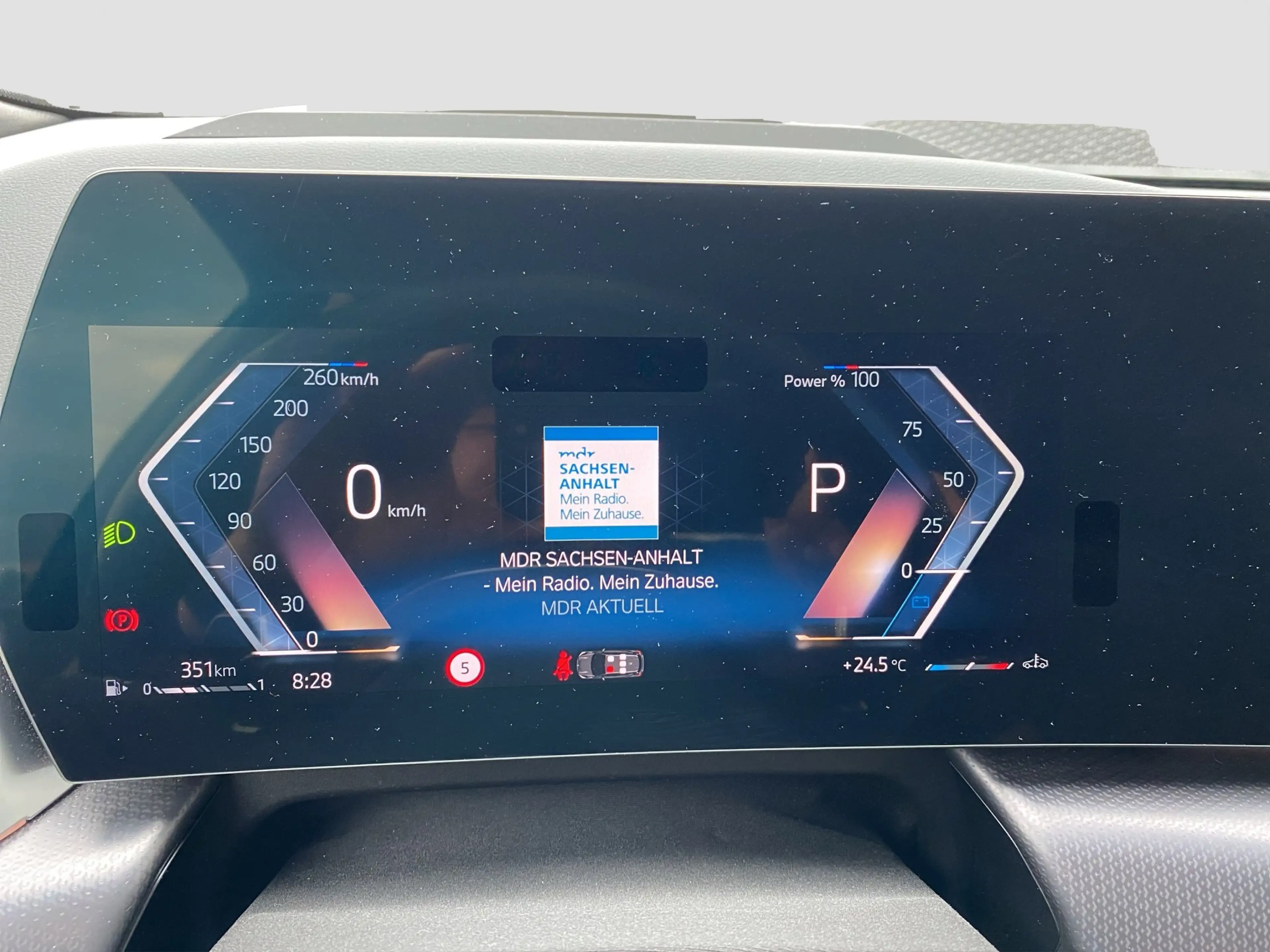 BMW 220 220i Active Tourer ///M-Sport LED ACC AHK Pano — photo 15