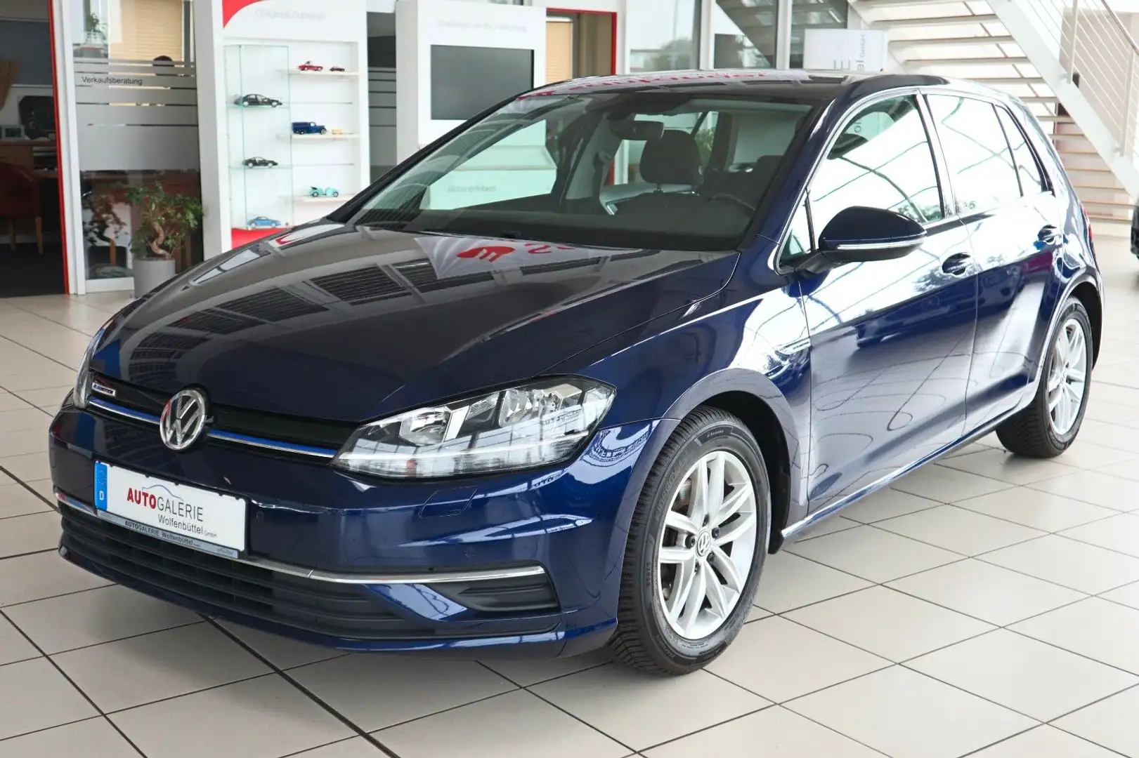 Volkswagen Golf VII Lim. BlueMotion Navi Sitzhzg. PDC Apple Blauw - 1