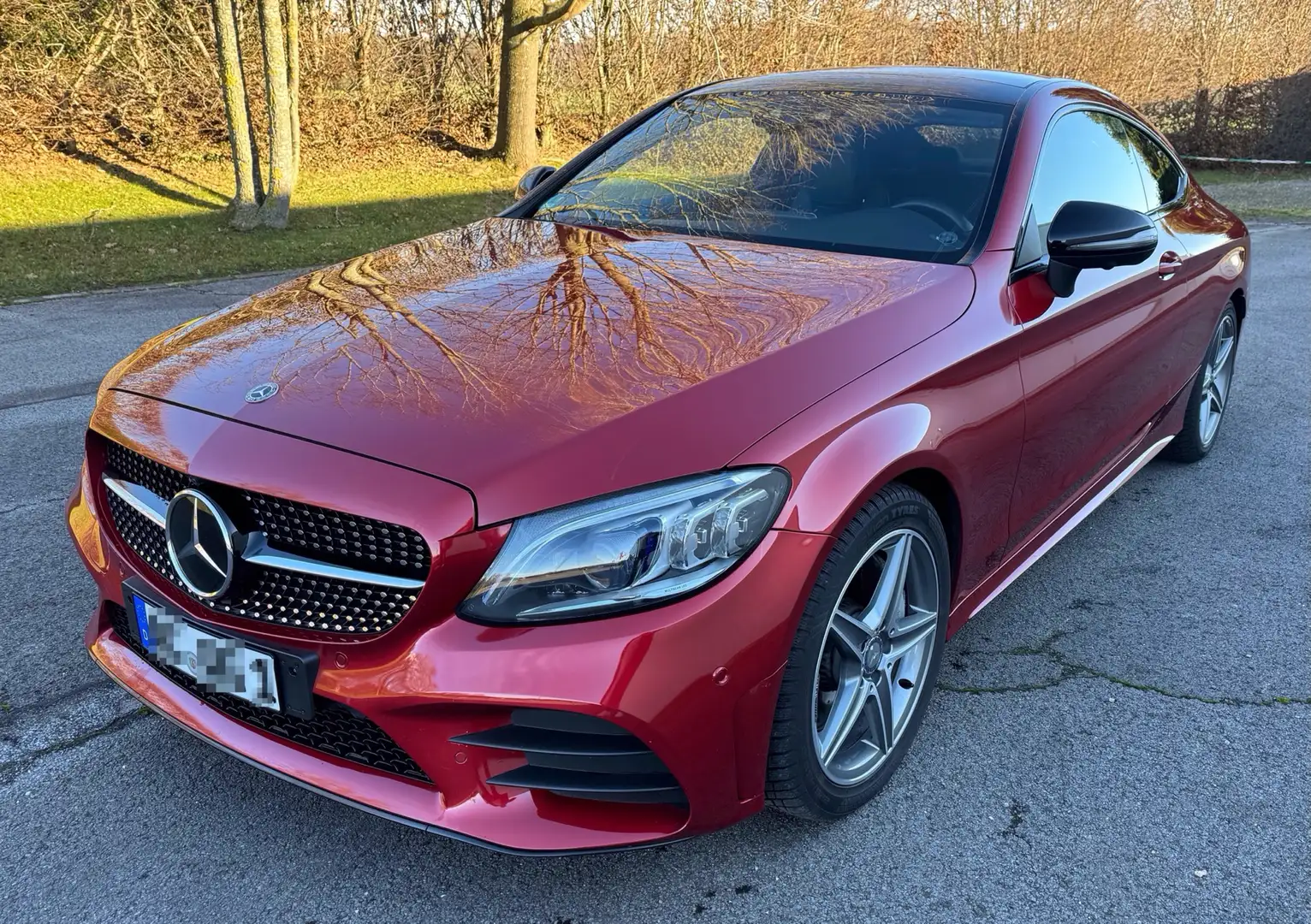 Mercedes-Benz C 300 Coupe 9G-TRONIC Comand Panorama Led Night Paket Rot - 1