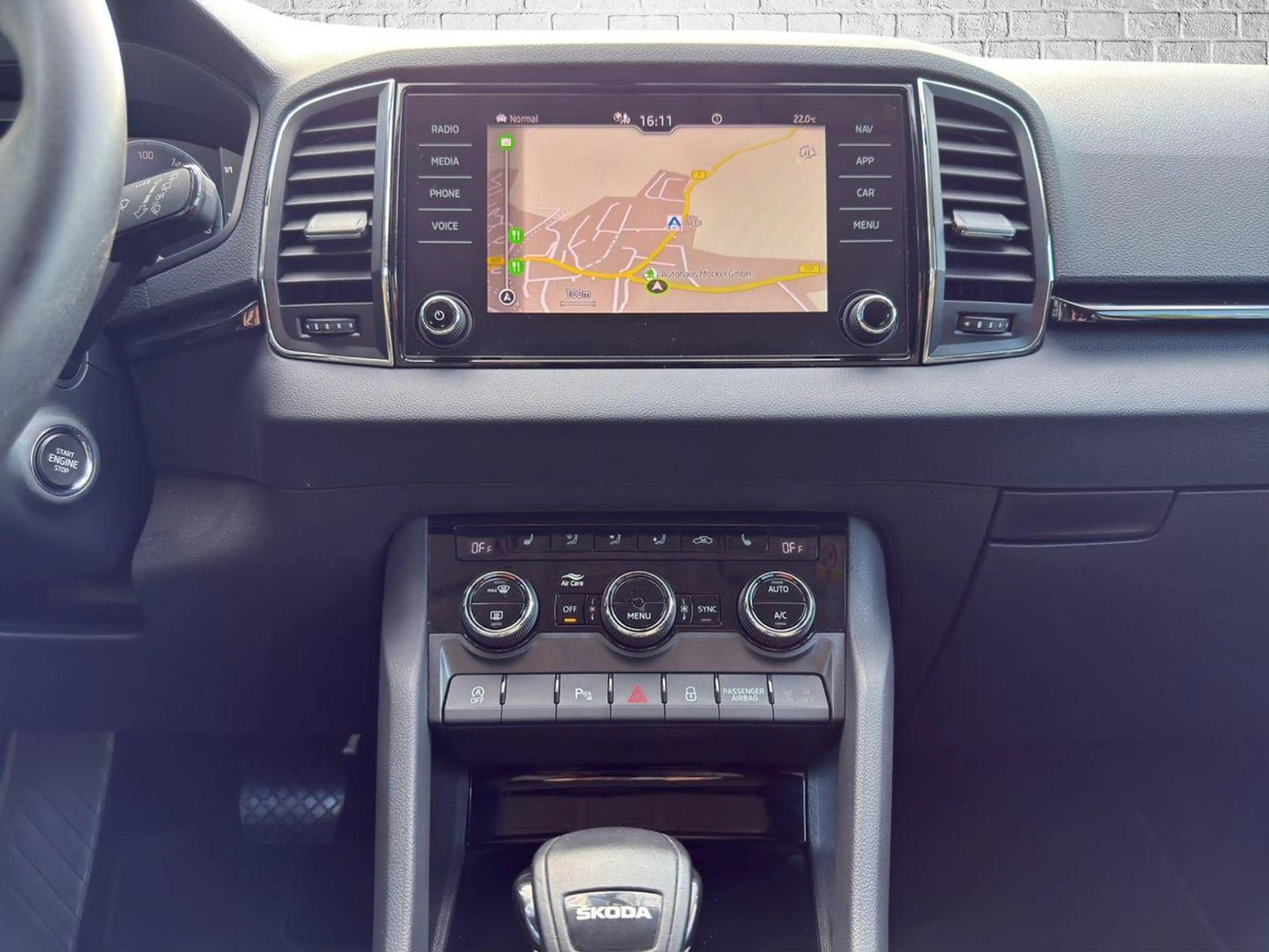 Skoda Karoq Style 1.5 TSI 110 kW DSG/PDC/Kamera/ACC/LED — photo 13
