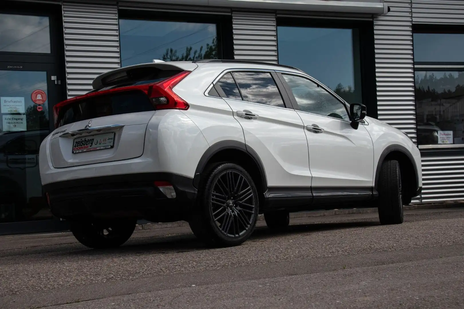 Mitsubishi Eclipse Cross Connect 1.5l TB 2WD CVT 1. Hand Blanco - 2