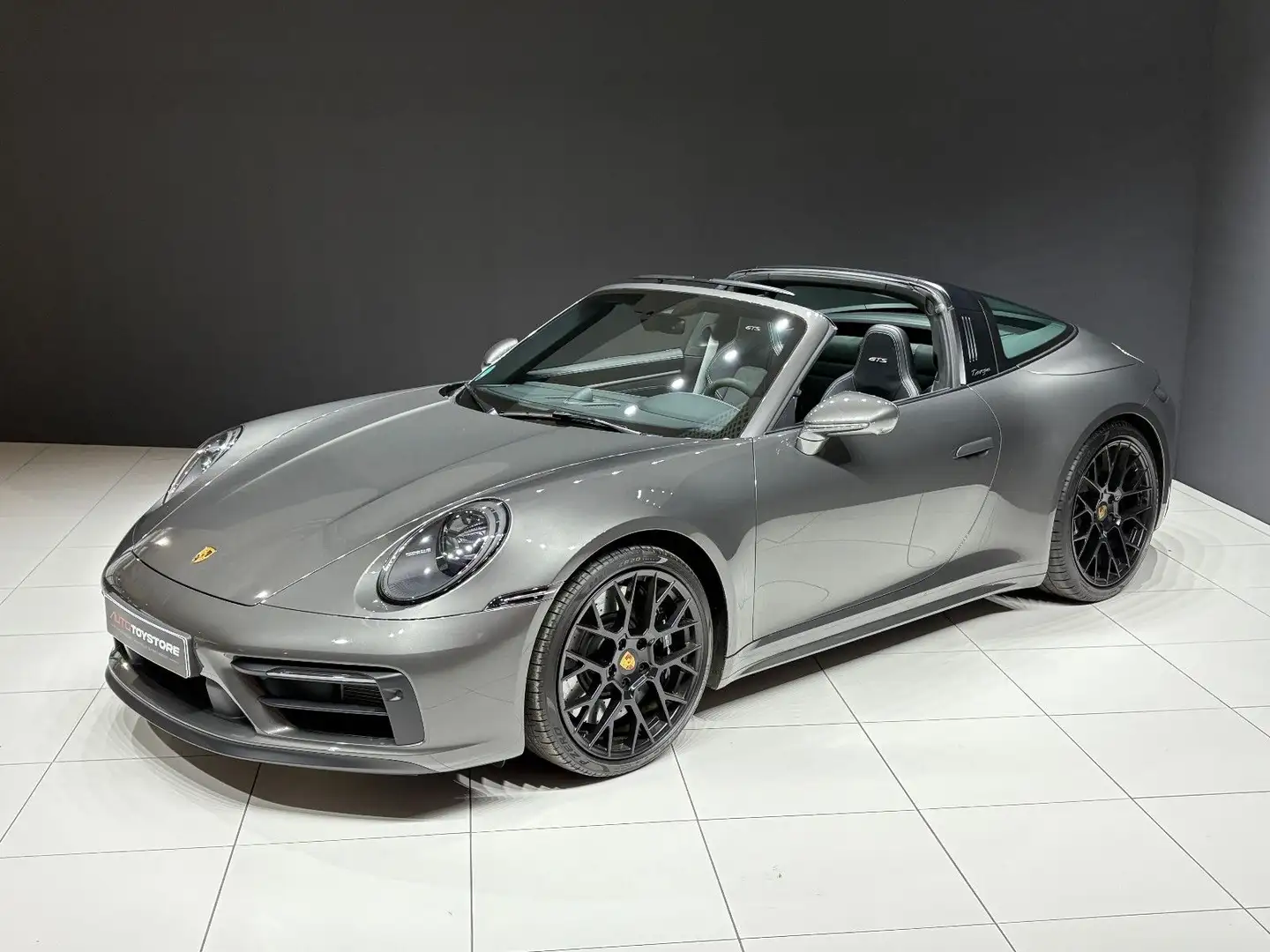 Porsche 992 911 Targa 4 GTS, Carbon, Matrix-LED, HA-Lenkung Grau - 1