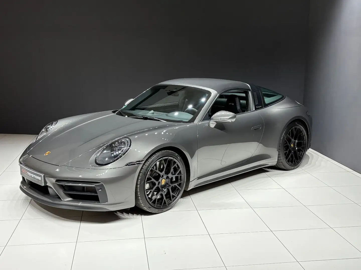 Porsche 992 911 Targa 4 GTS, Carbon, Matrix-LED, HA-Lenkung Grau - 2
