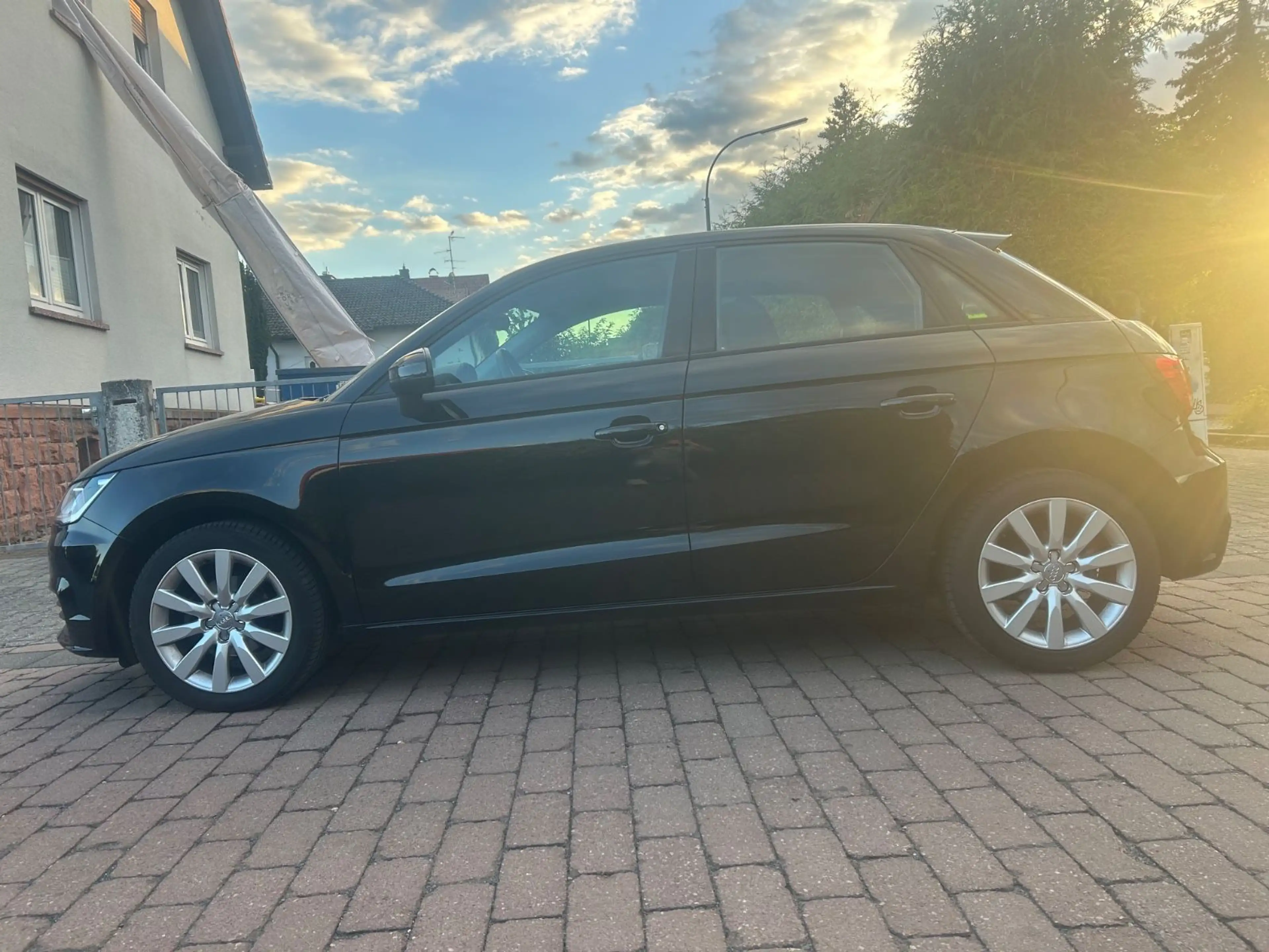 Audi A1 1,0*Ultra*Sportback*55TKM*Alu*Eu6* — photo 5