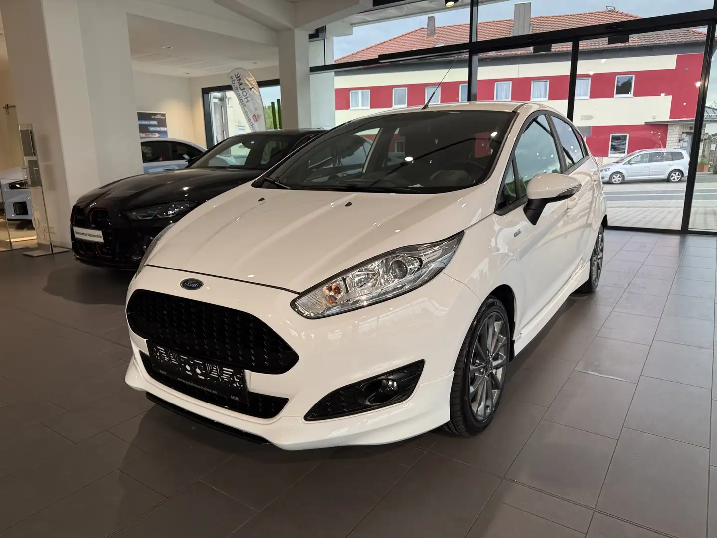 Ford Fiesta ST-Line Klimaaut. PDC Fehér - 1