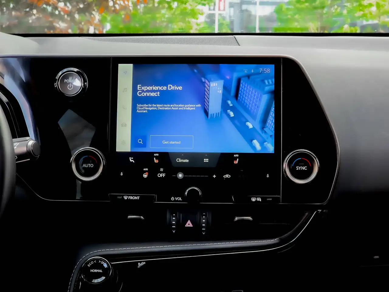 Lexus NX снимка Lexus NX