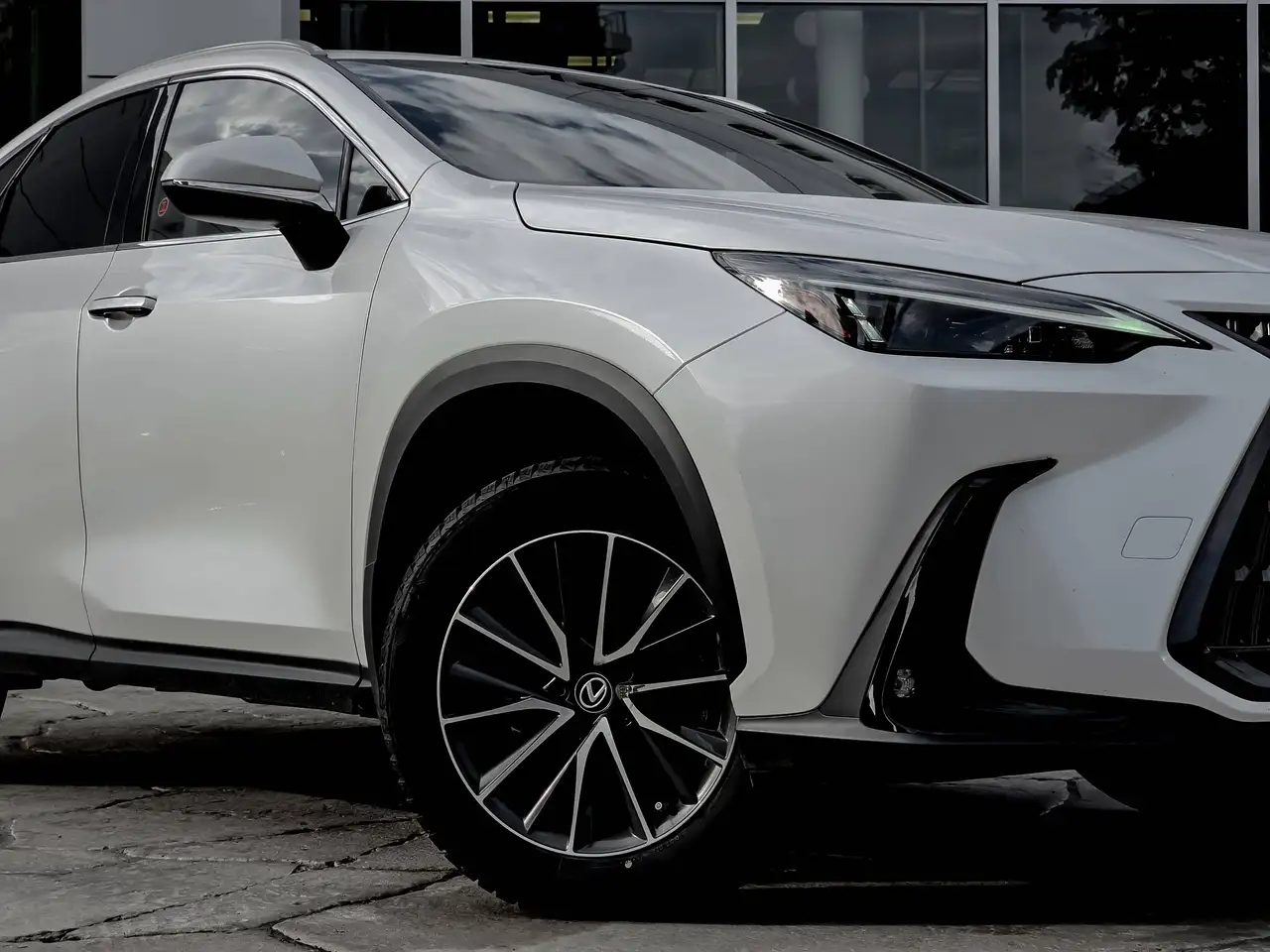 Lexus NX снимка Lexus NX