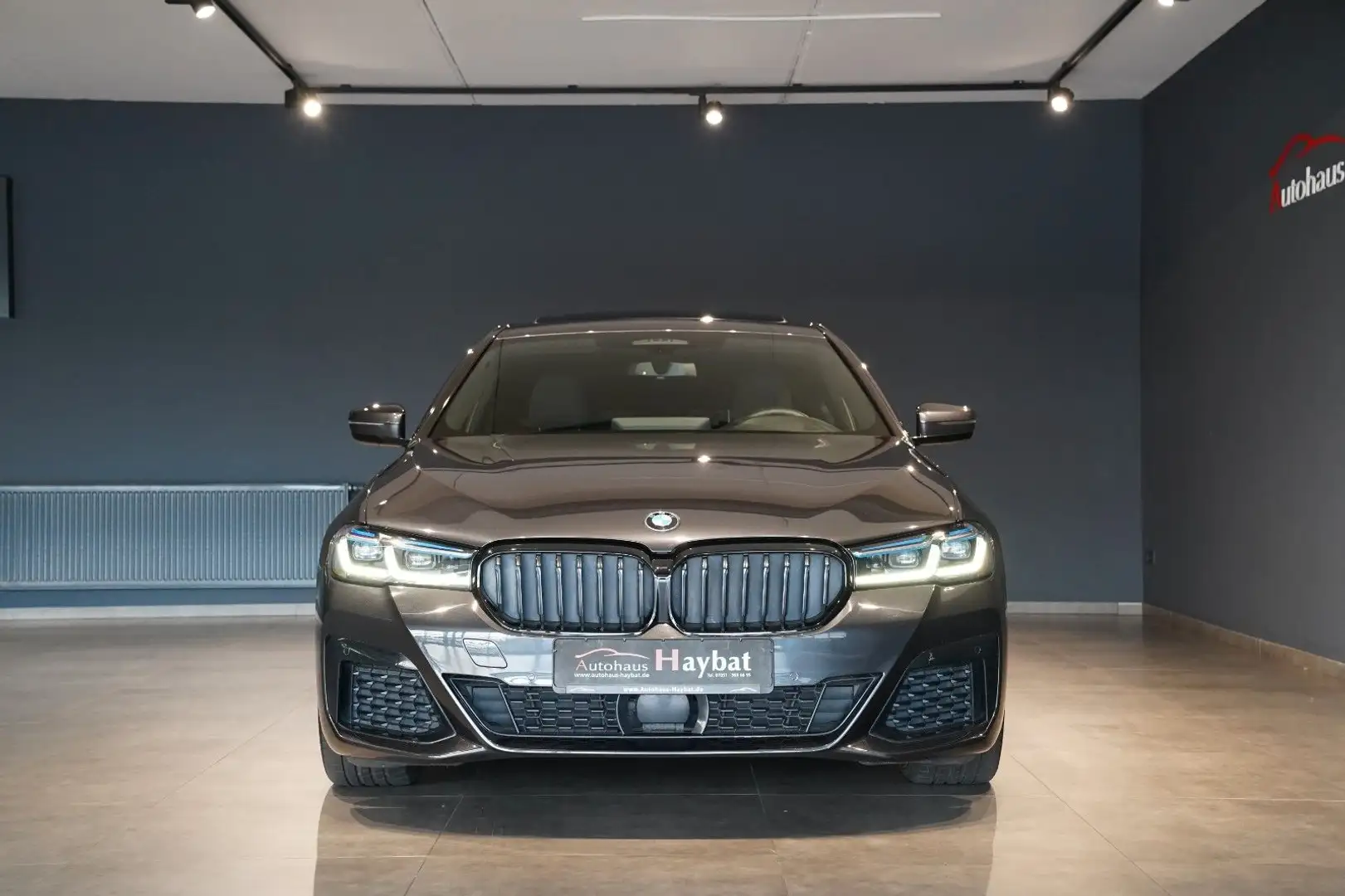 BMW 530 d M Sport LC Prof-Laser-HuD-GSD-RFK-ACC Grigio - 2