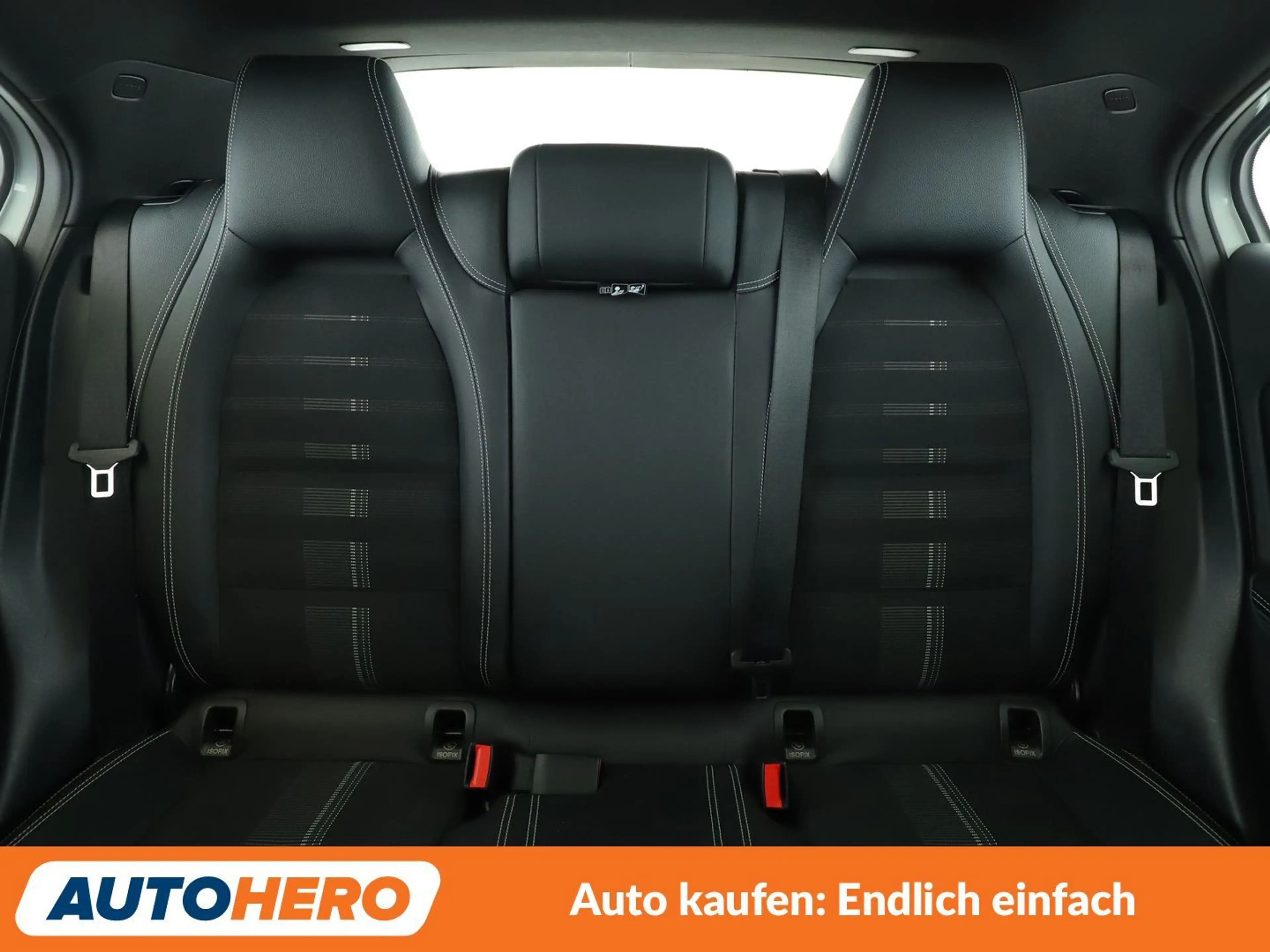 Mercedes-Benz A 250 A 250 4Matic Urban Aut.*NAVI*LED*ACC* — photo 15