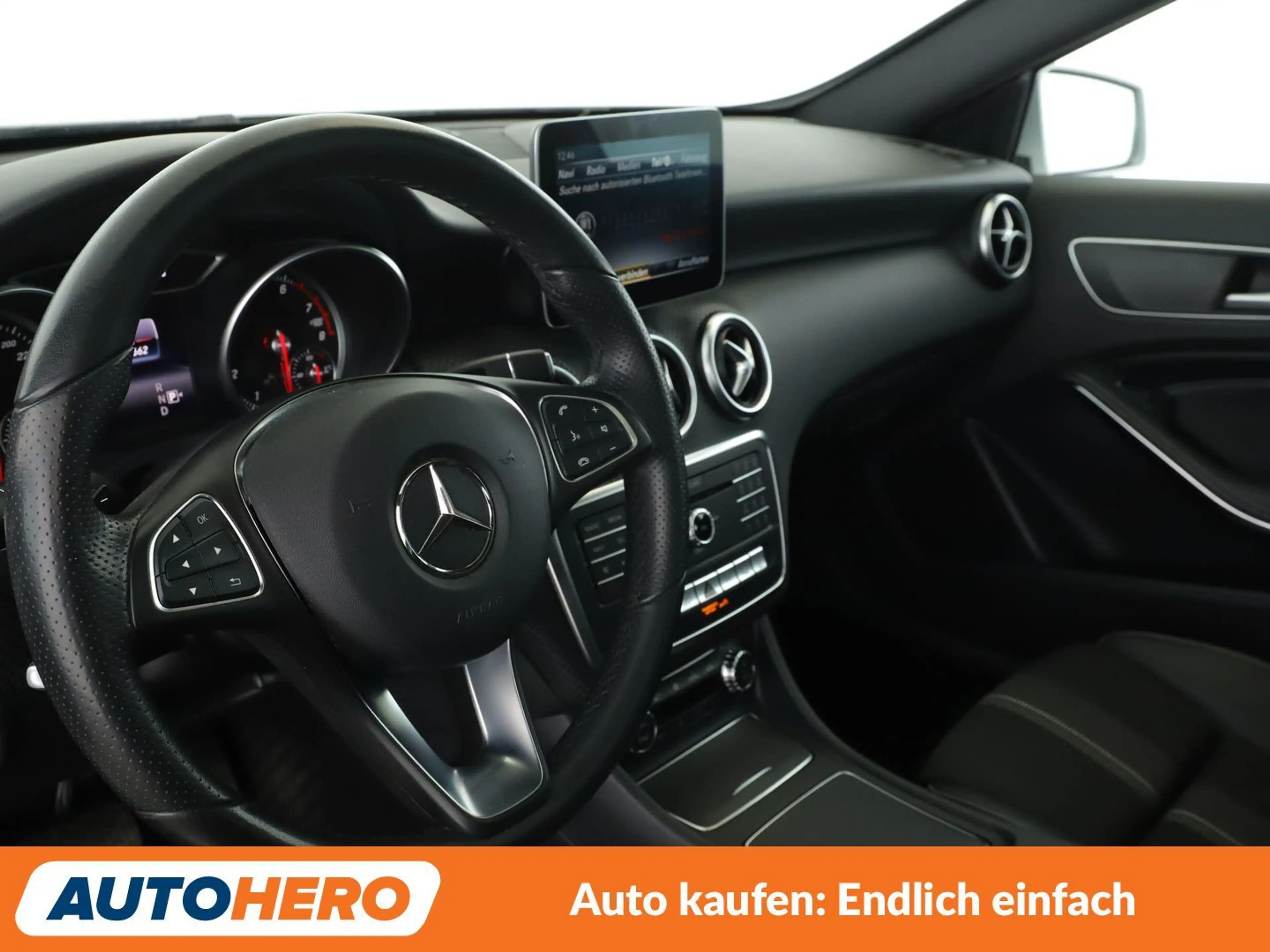 Mercedes-Benz A 250 A 250 4Matic Urban Aut.*NAVI*LED*ACC* — photo 11