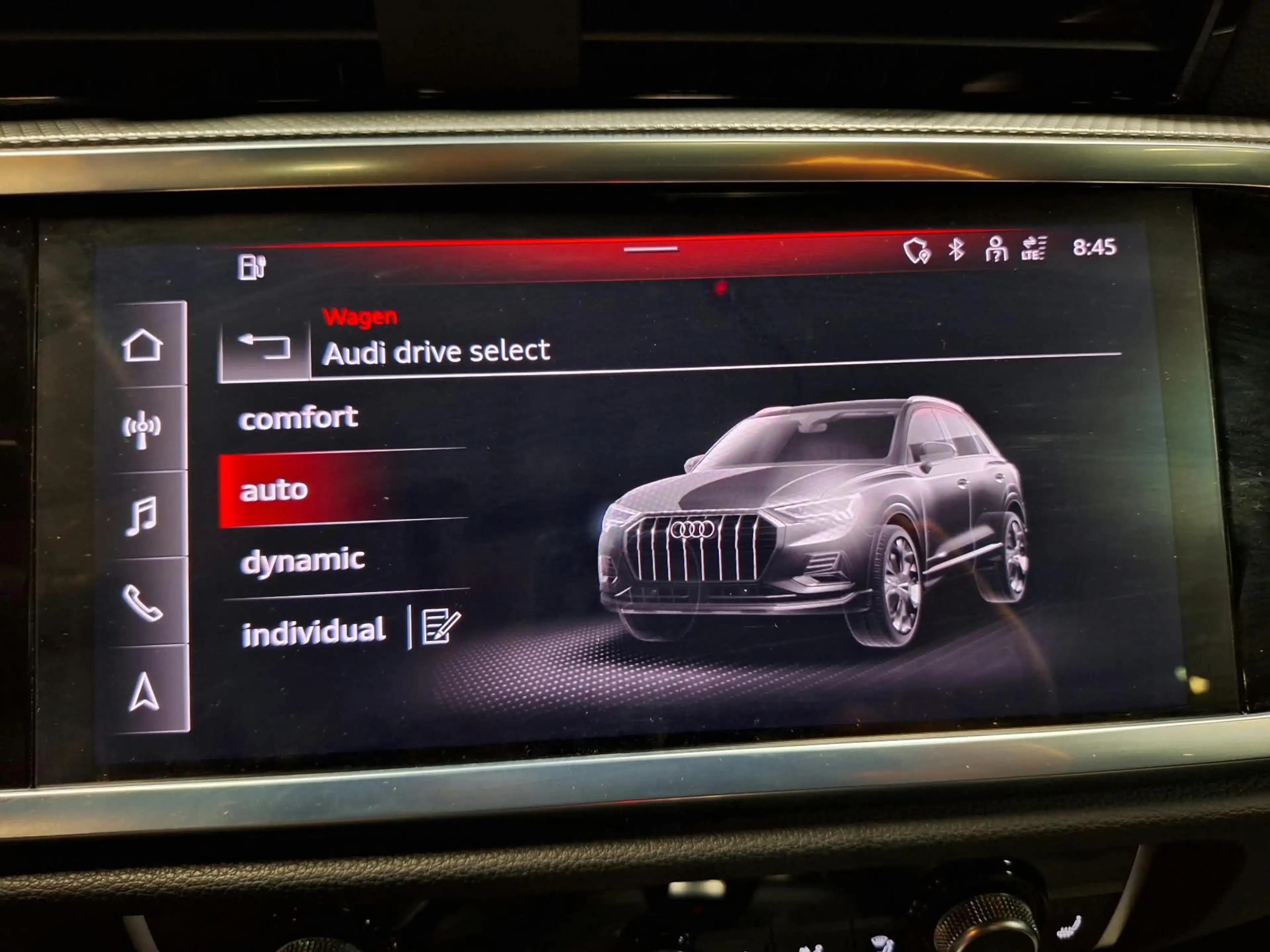 Audi Q3 45 TFSI e S edition PHEV NAP/Pano/Trekh/Ambient — photo 35