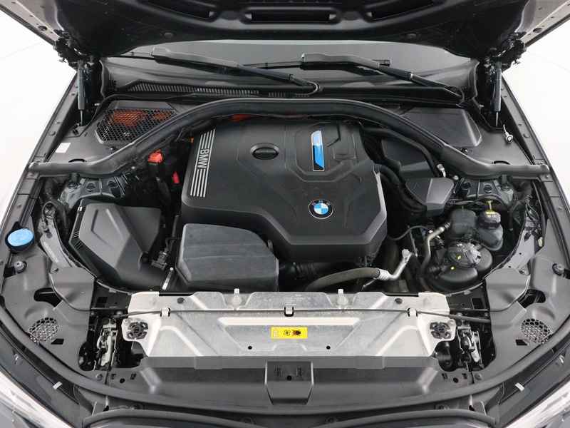 BMW 320 3 Serie 320e Business Edition Plus SoH 91% — photo 5