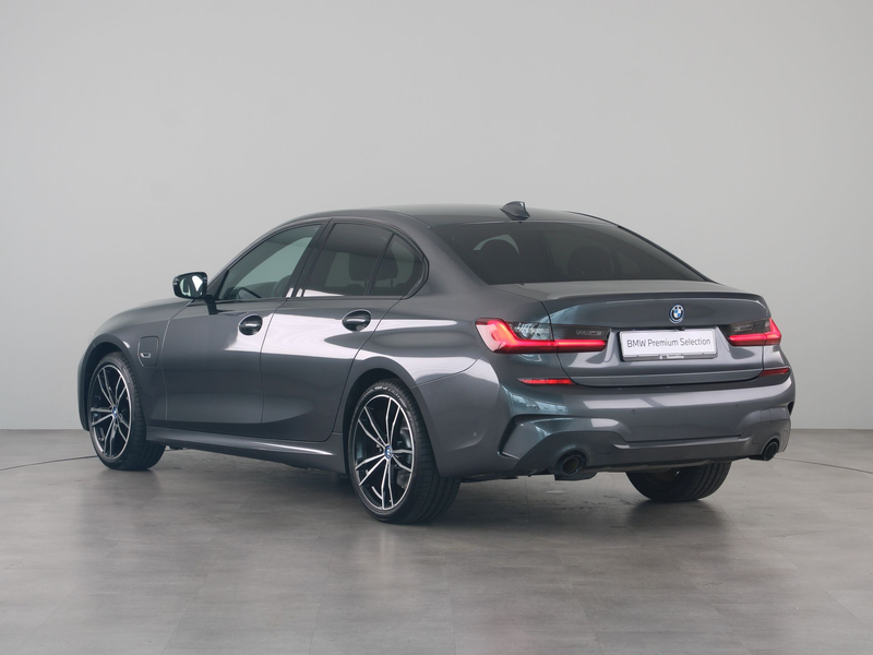 BMW 320 3 Serie 320e Business Edition Plus SoH 91% — photo 13