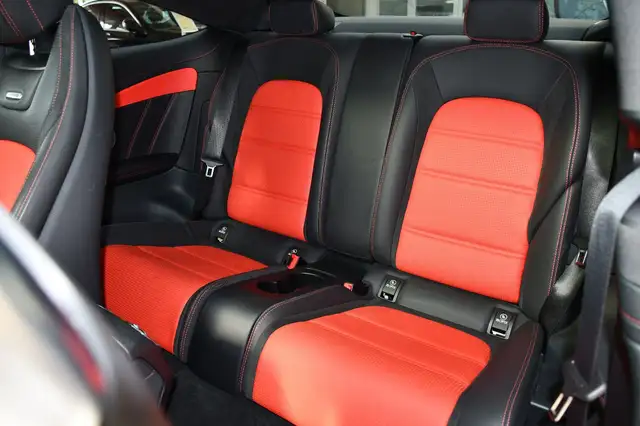 Mercedes-Benz C 63 Amg view 13