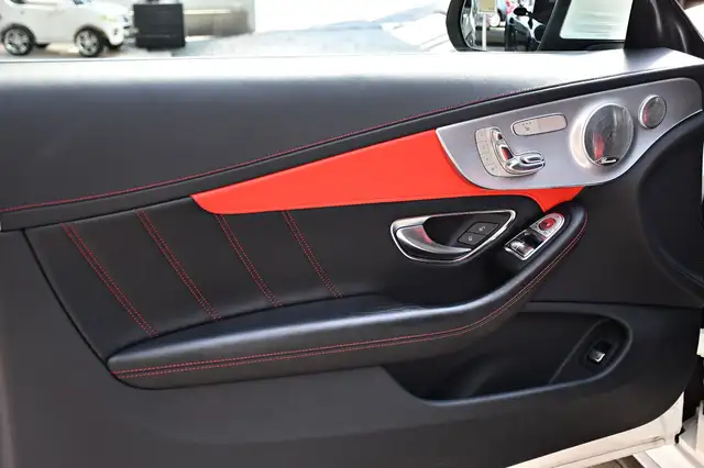 Mercedes-Benz C 63 Amg view 8