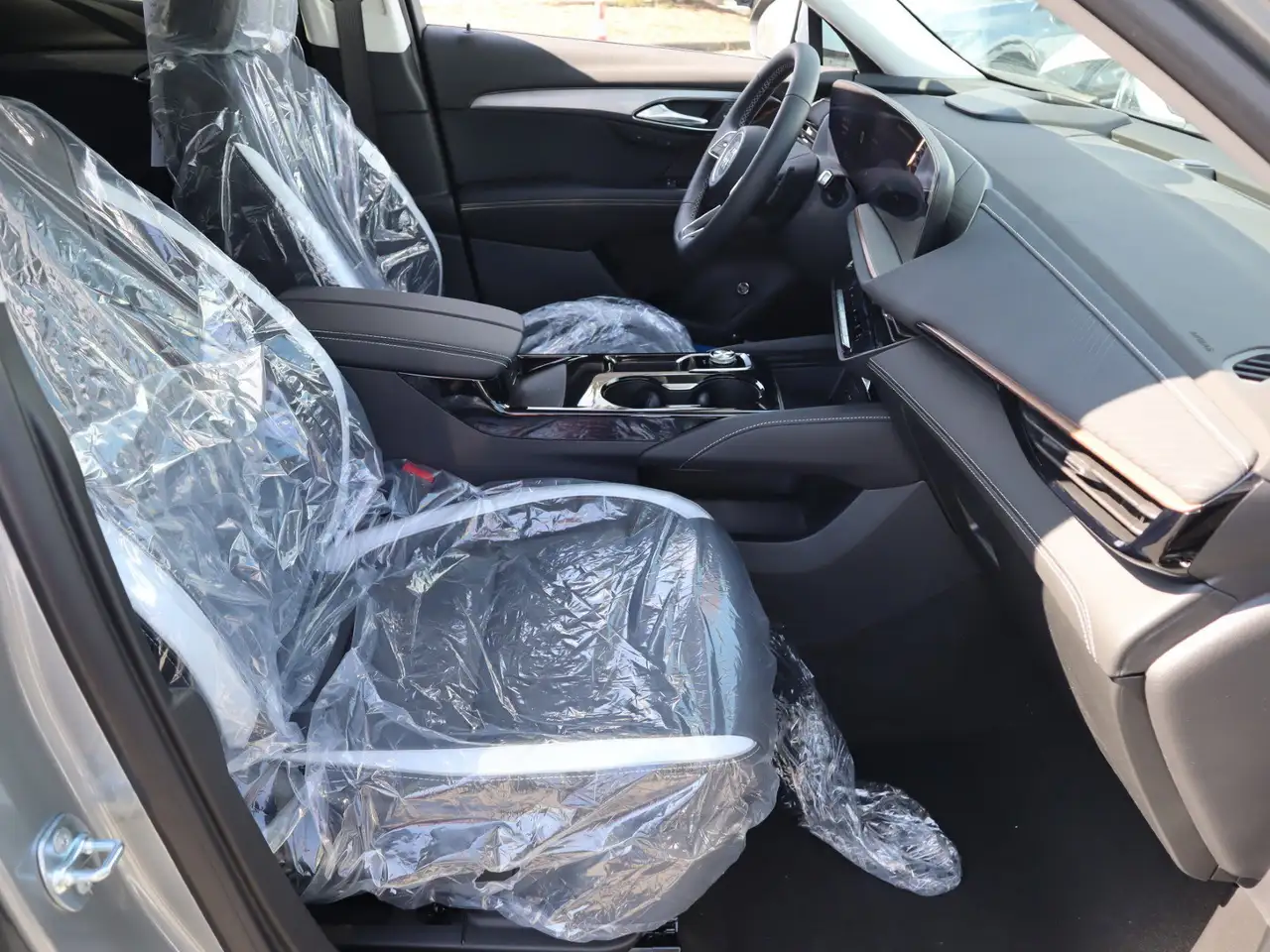 Buick Envision снимка Buick Envision