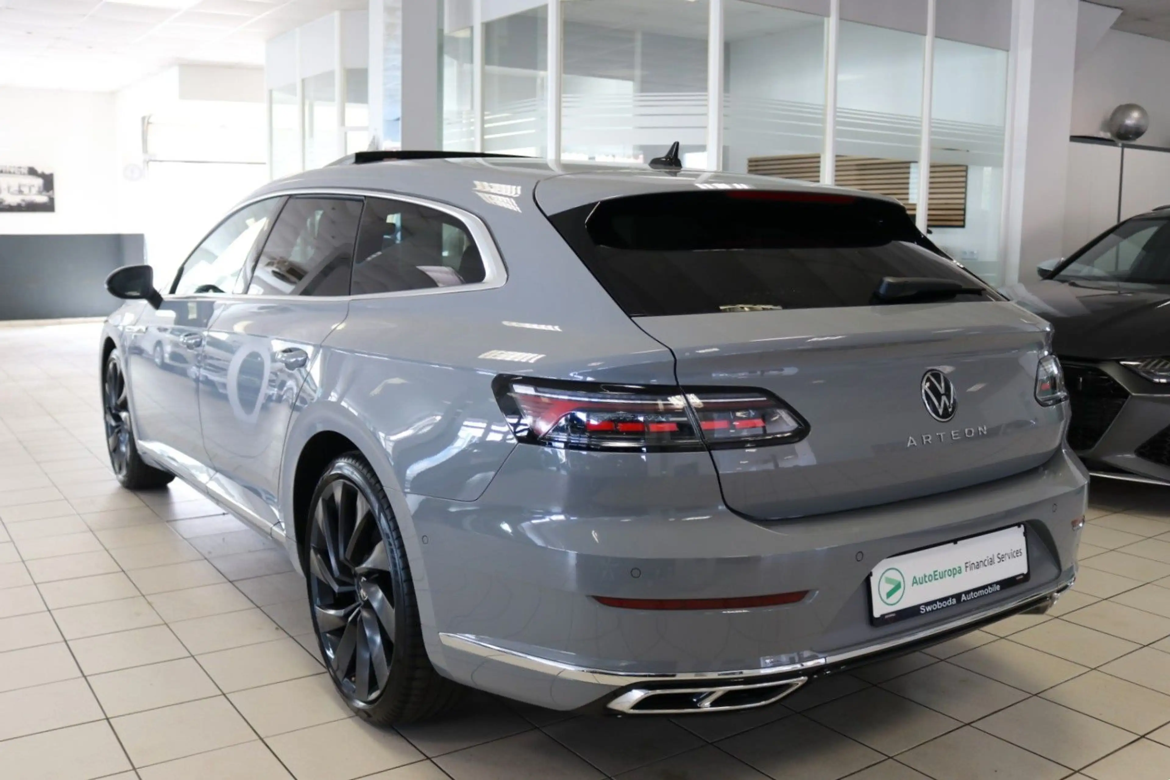 Volkswagen Arteon Shooting Brake R-Line DCC IQ.Light 360° — photo 13