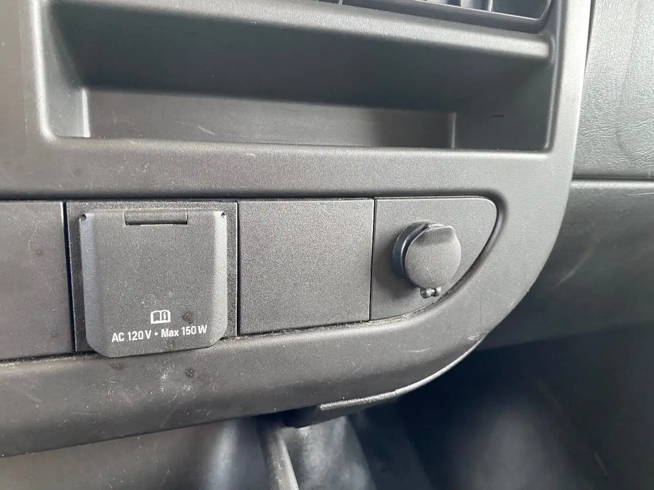 GMC Savana снимка GMC Savana