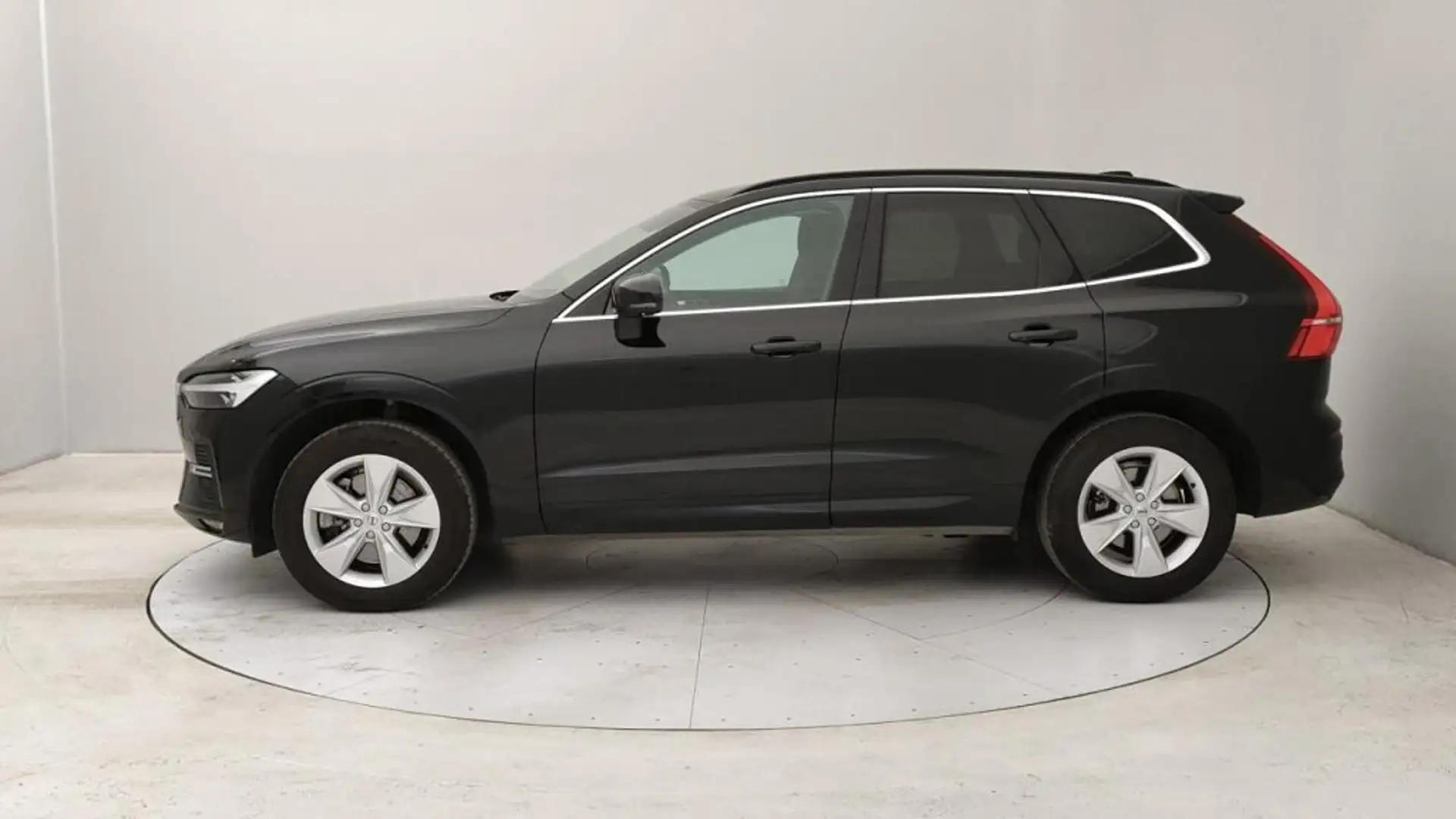 Volvo XC60 2.0 b4 Core awd auto Noir - 2