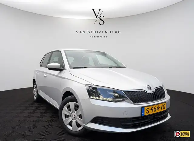 Skoda Fabia 1.2 TSI Active CRUISE PDC CLIMA LED