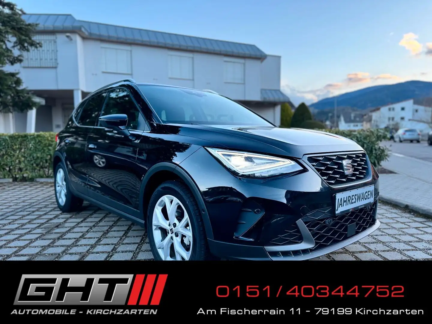 SEAT Arona FR DSG LED ACC CarPlay Kamera Navi Virtual Noir - 1