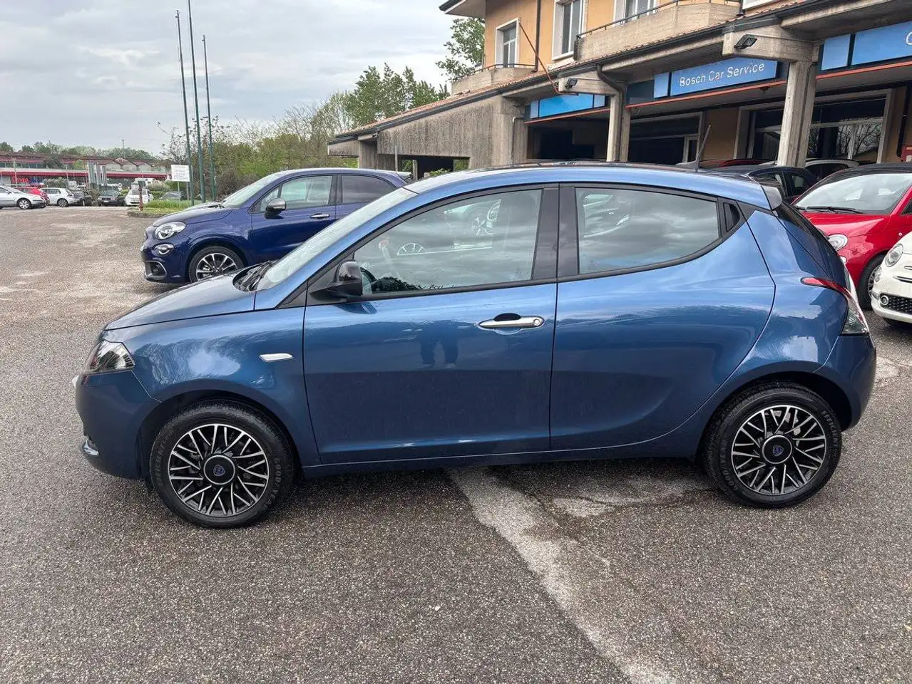 Lancia Ypsilon 2024