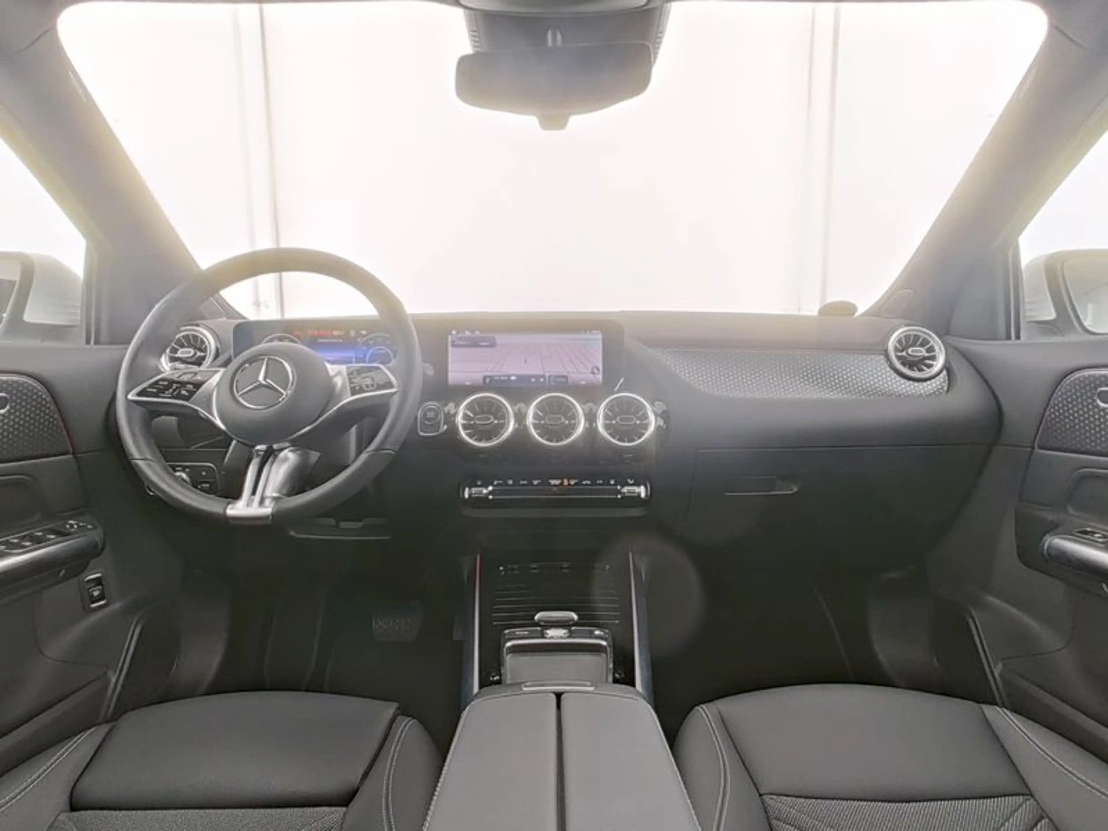 Mercedes-Benz EQA 250 + Progressive*Advanvced*LED*Kamera*DAB* — photo 6