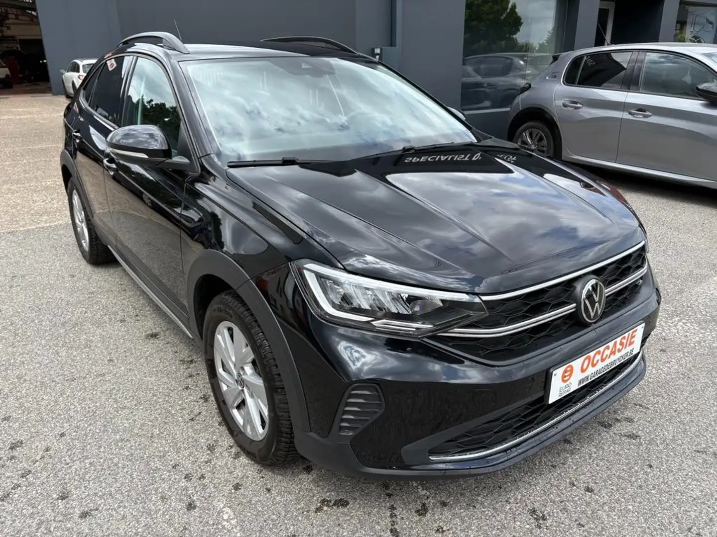 Volkswagen Taigo 1.0 TSI Life Business met veel opties en waarborg! Noir - 1