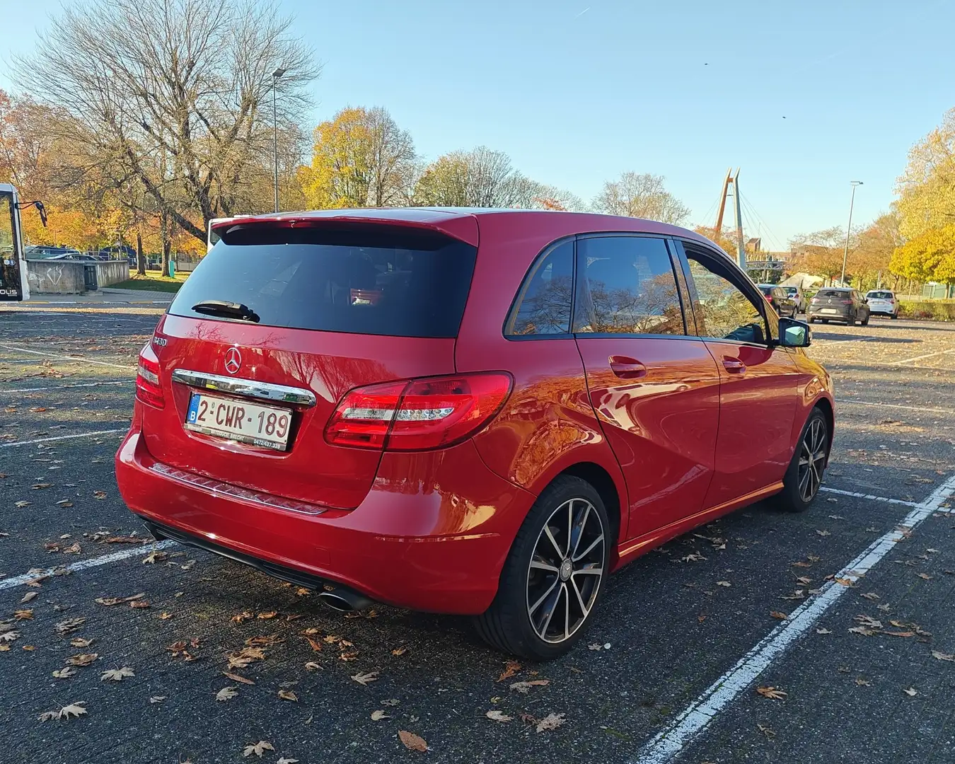 Mercedes-Benz B 180 - 1