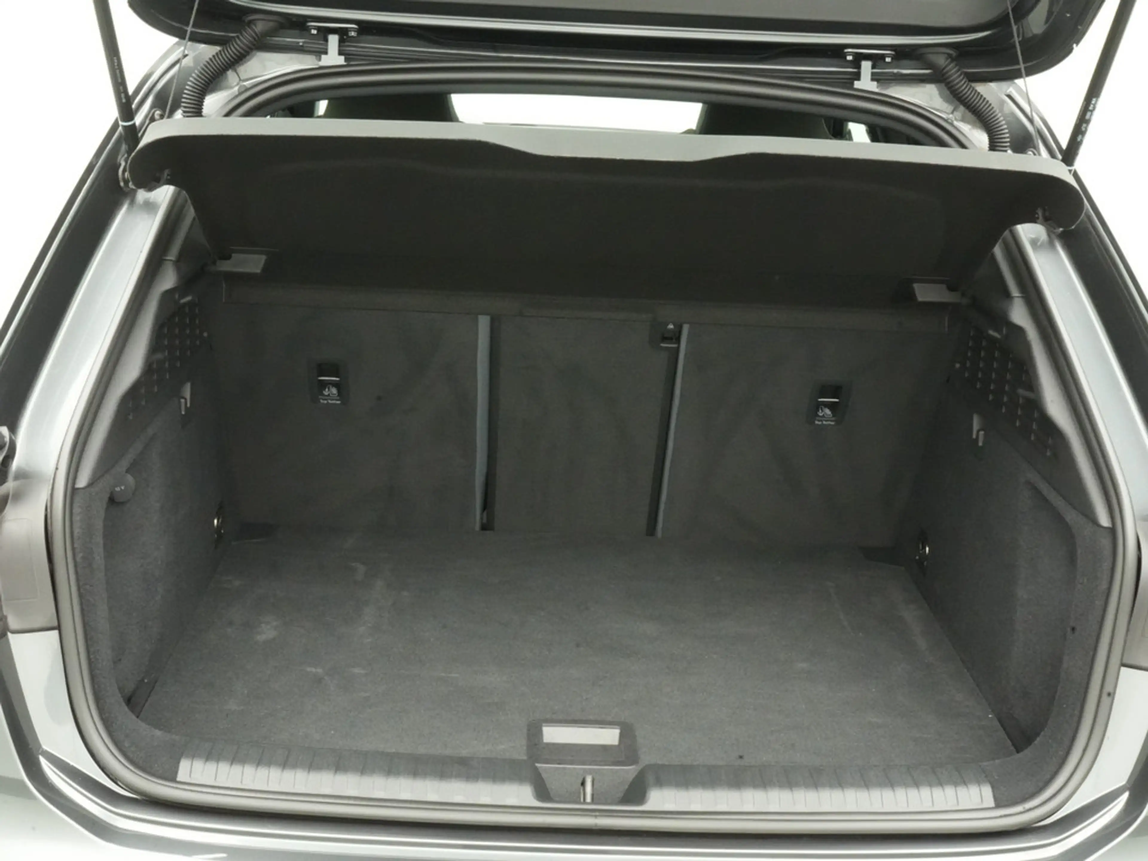 Audi S3 Sportback quattro ACC PANO B&O MATRIX PDC — photo 15