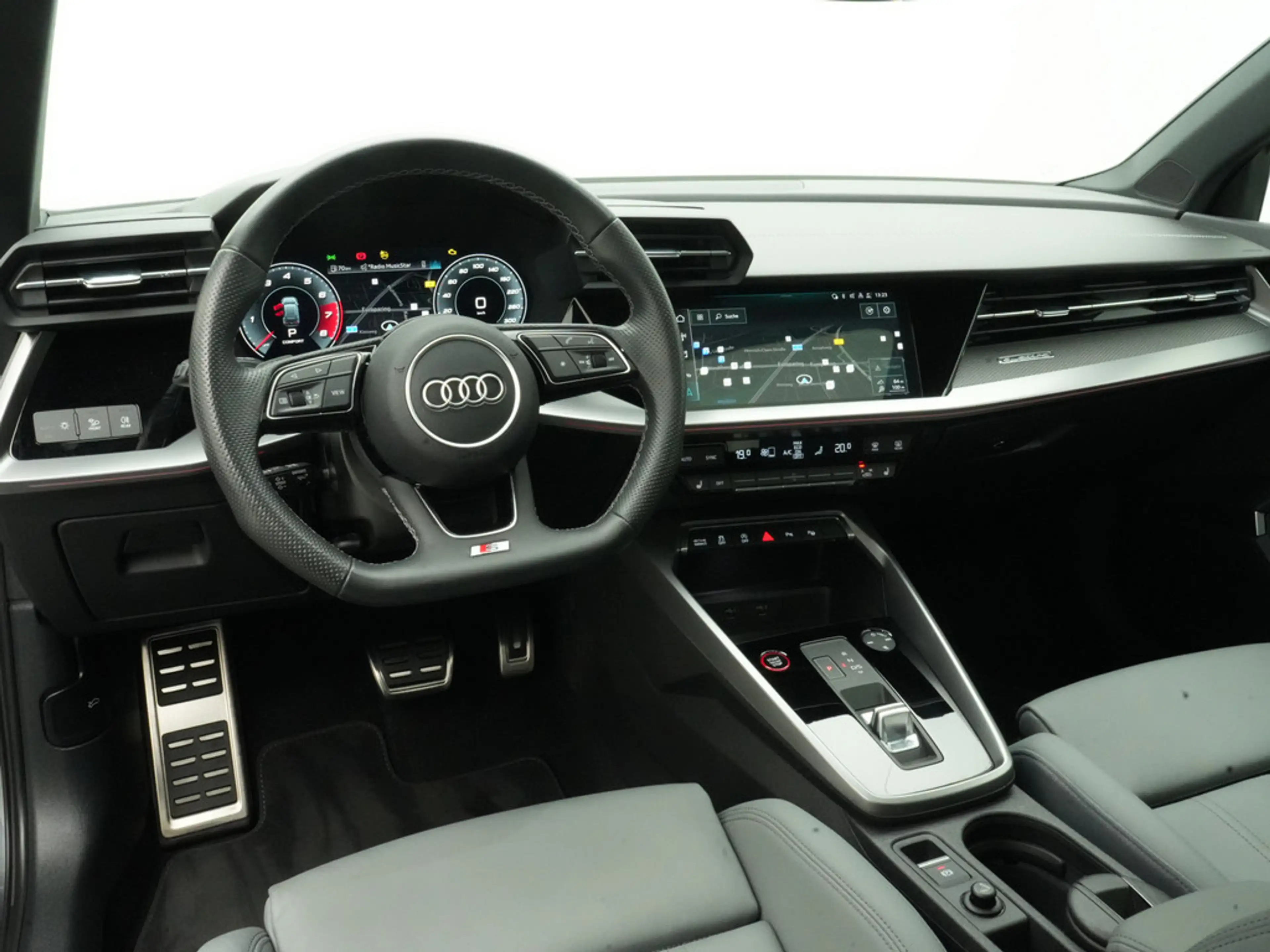 Audi S3 Sportback quattro ACC PANO B&O MATRIX PDC — photo 5