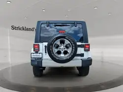 Jeep Wrangler снимка Jeep Wrangler