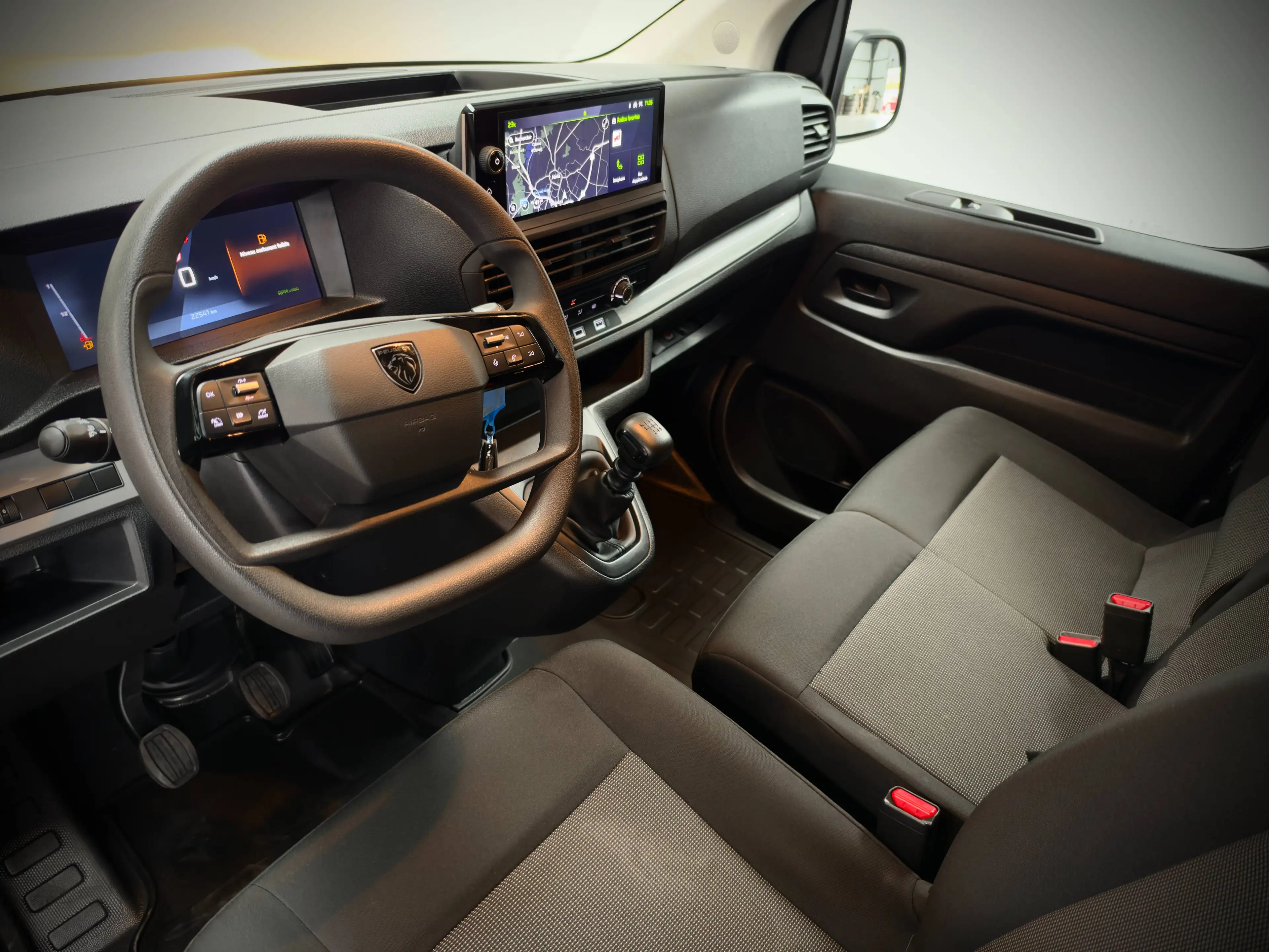 Peugeot Expert 2.0 HDi L3 Long-1ERPRO-GPS-3PL.-AIRCO-CAMERA-PDC-ATTELAGE — photo 12