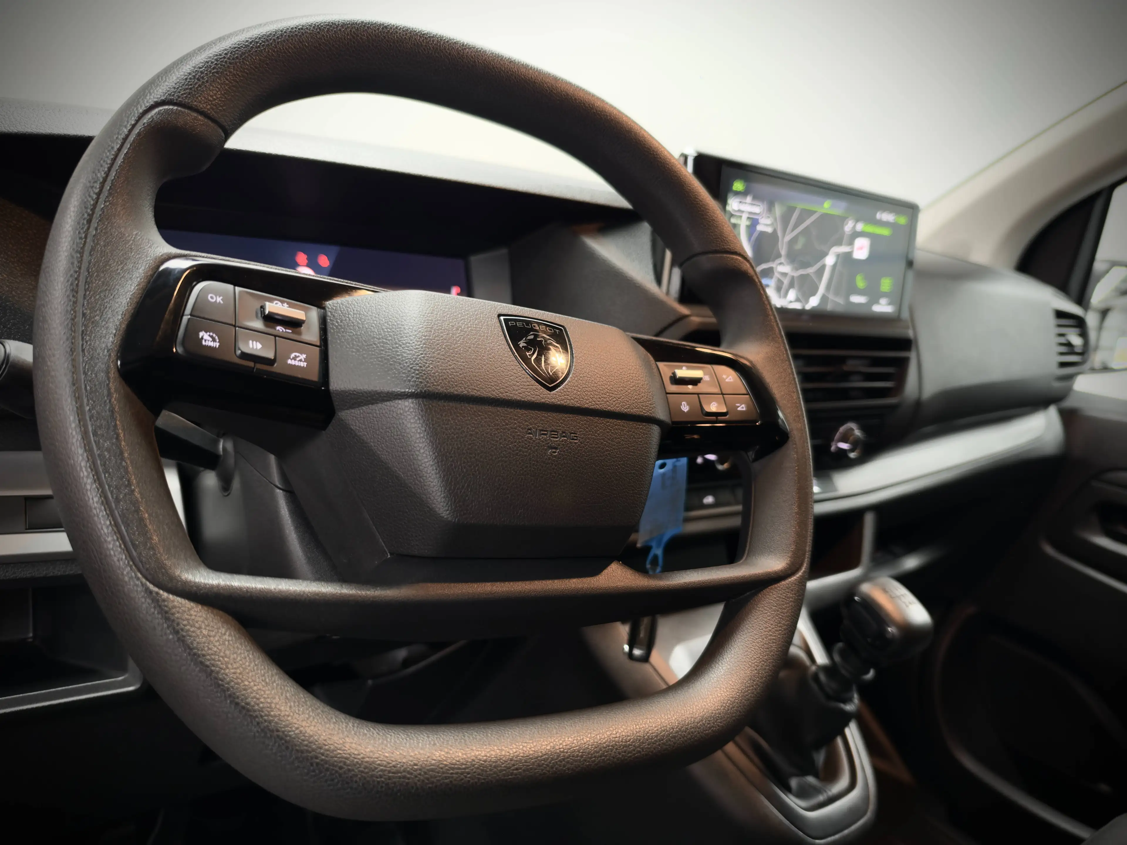 Peugeot Expert 2.0 HDi L3 Long-1ERPRO-GPS-3PL.-AIRCO-CAMERA-PDC-ATTELAGE — photo 13