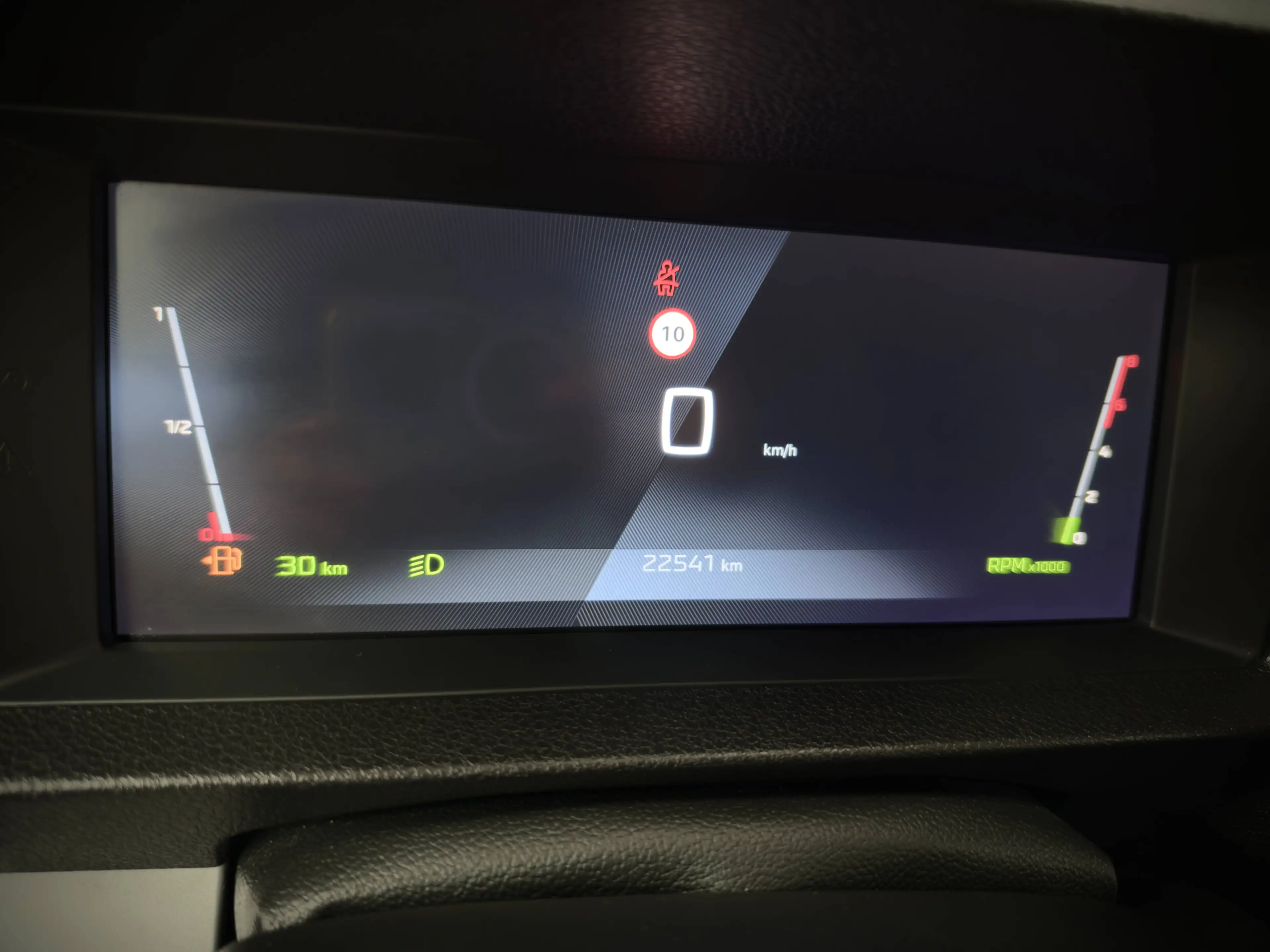Peugeot Expert 2.0 HDi L3 Long-1ERPRO-GPS-3PL.-AIRCO-CAMERA-PDC-ATTELAGE — photo 14