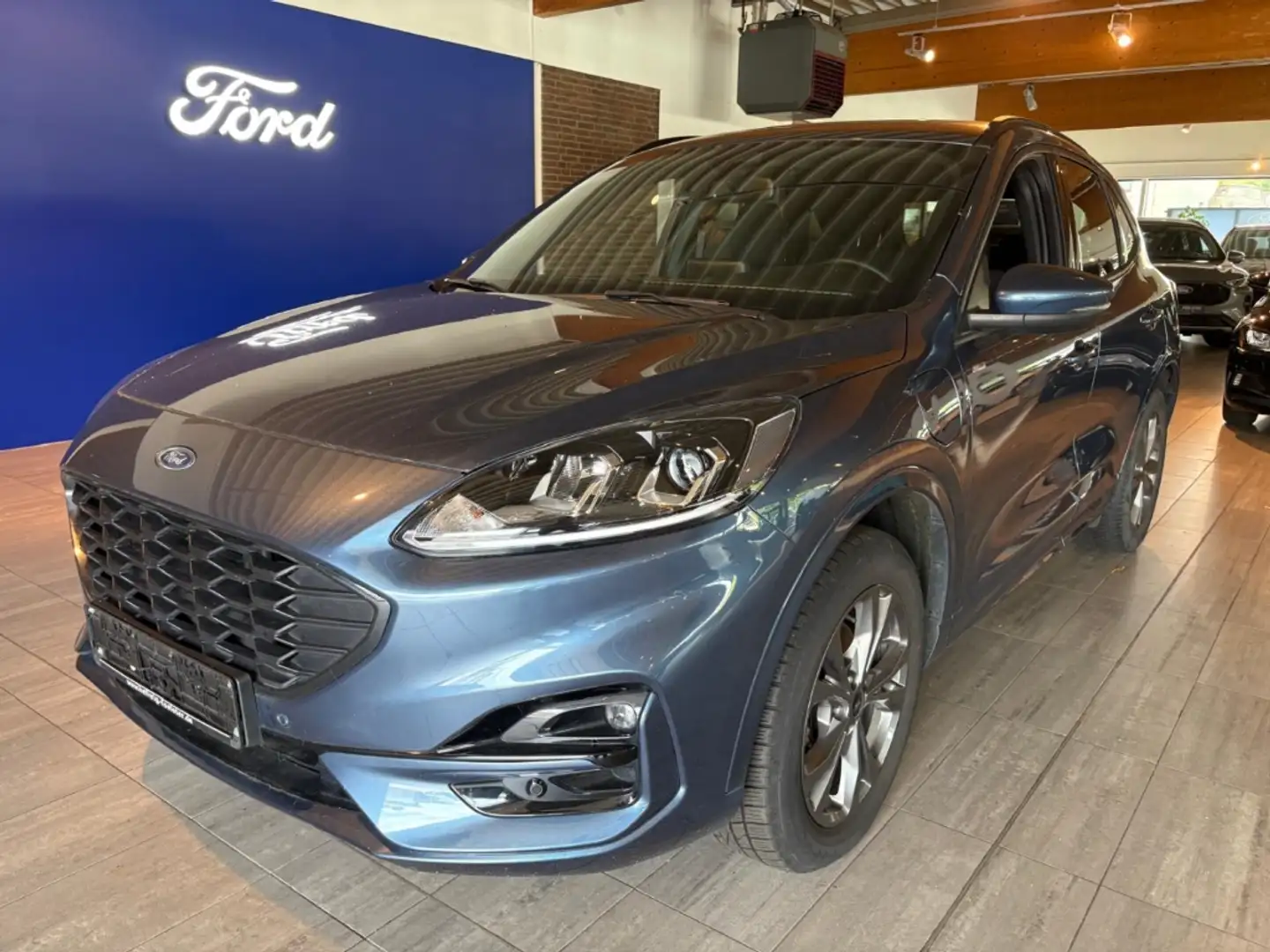 Ford Kuga ST-LINE PHEV NAVI / PDC / KAMERA / WINTER-PAKET Bleu - 2