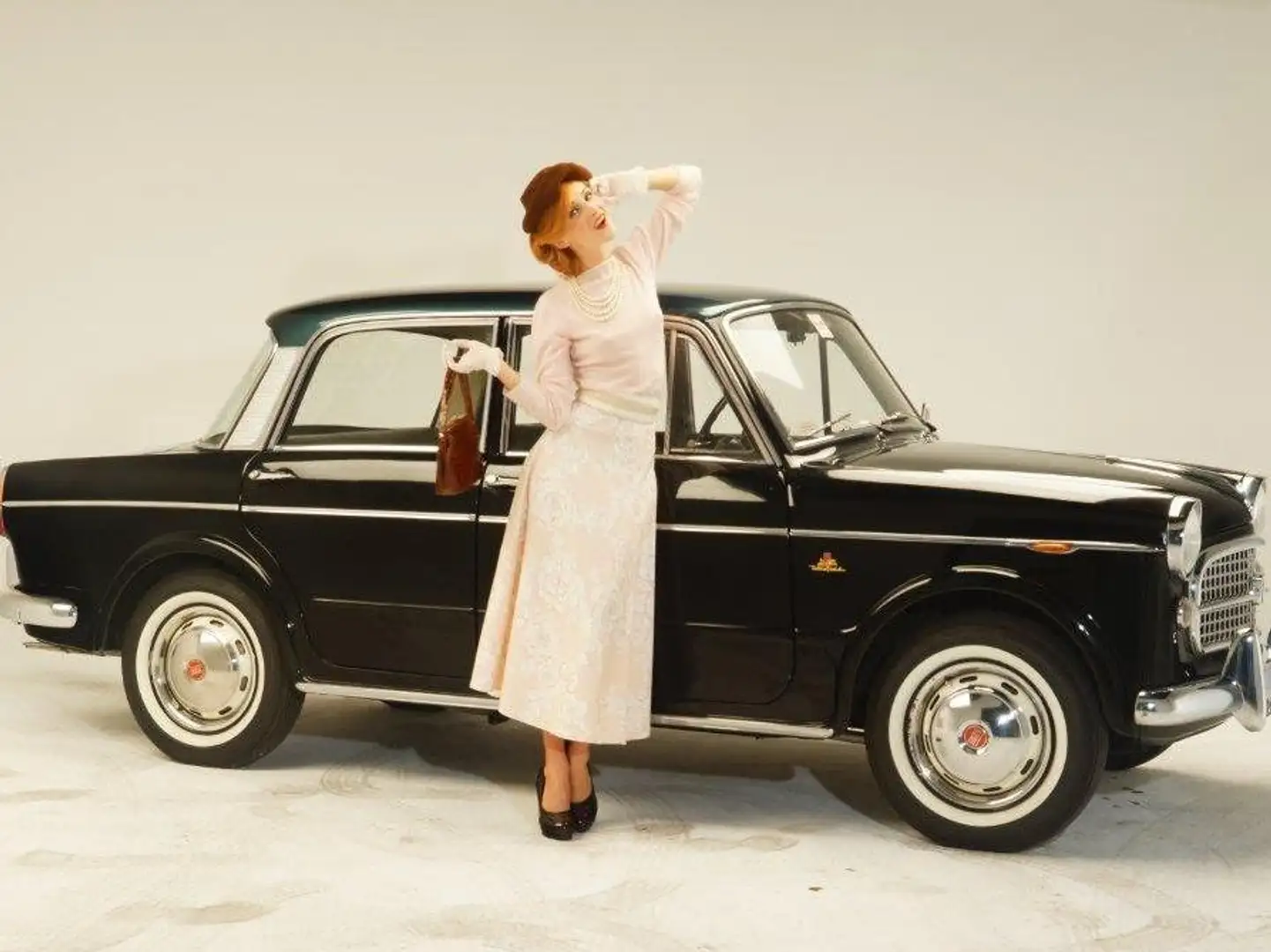 Fiat 1200 GRANLUCE Чорний - 1