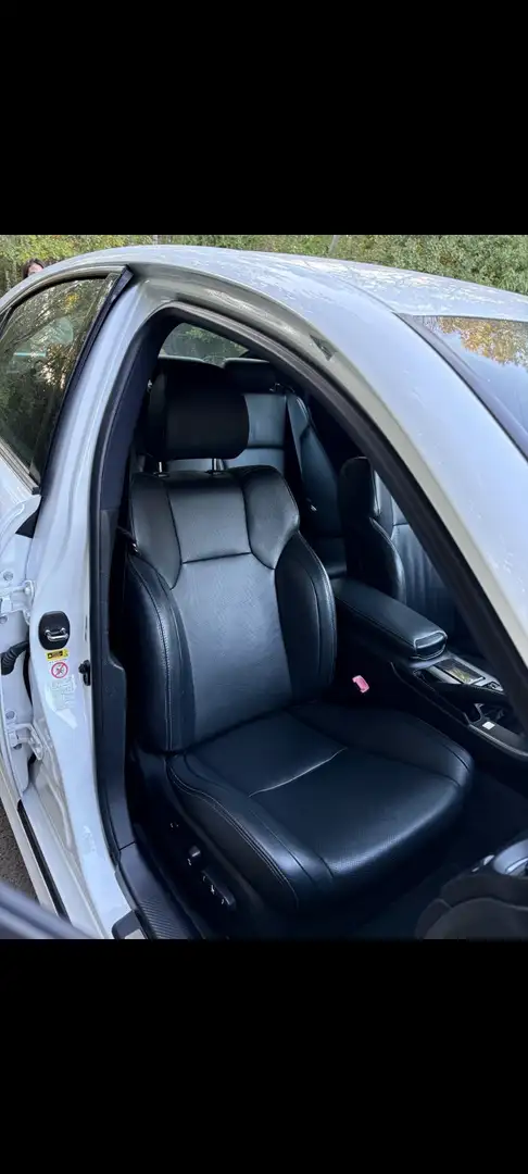 Lexus IS 220d F-Sport Wit - 1