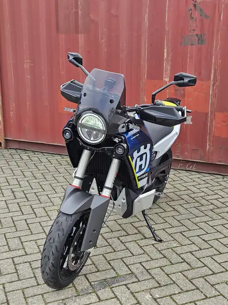 Husqvarna Norden 901 - foto 5