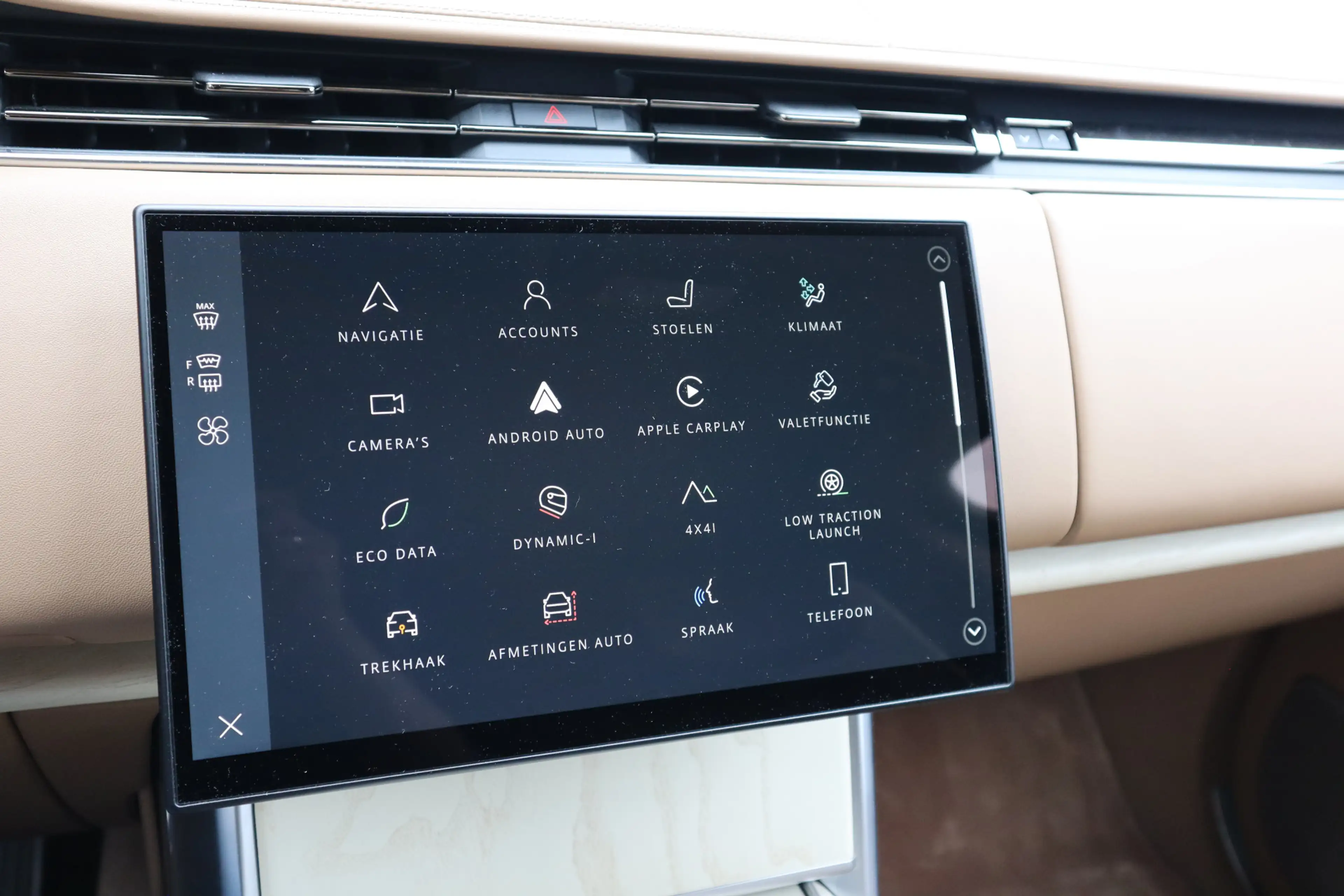 Land Rover Range Rover P550e SV | Meridian Signature Audio, Achterasbestu — photo 33