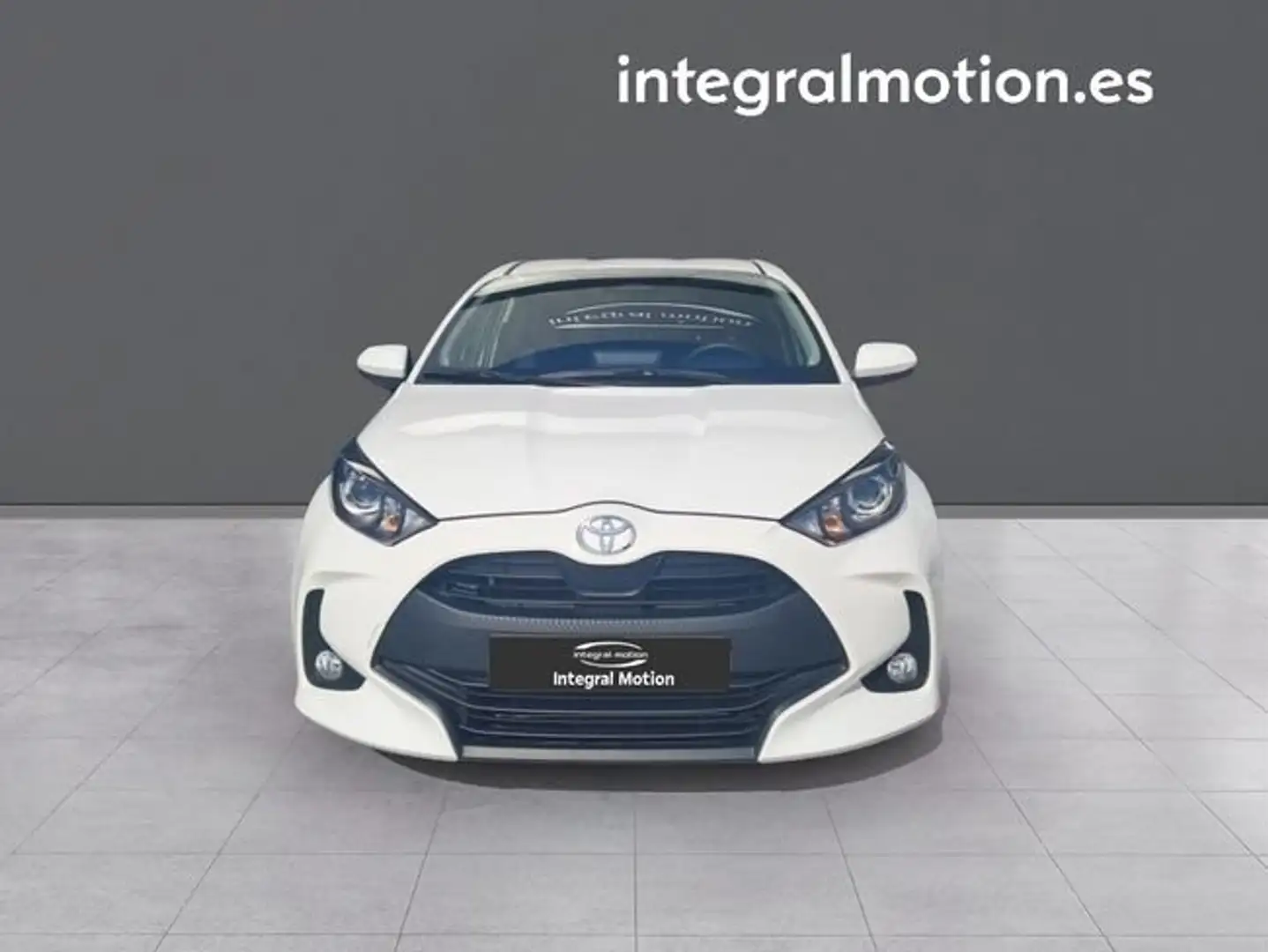 Toyota Yaris 120H 1.5 Active Plus Blanco - 2